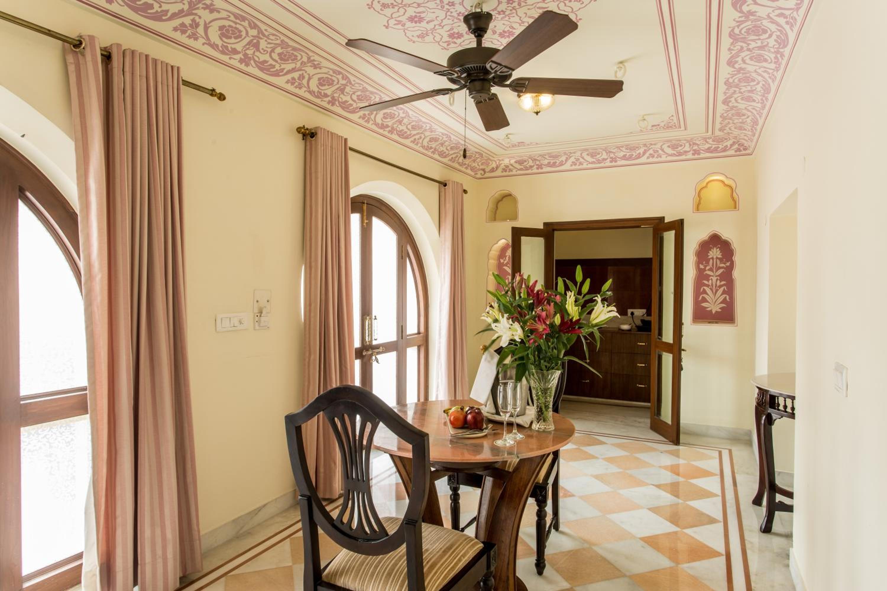 Heritage Signature Suite: 15% off on F&B, 20% off on SPA and Laundry, Enjoy Happy Hours with 1+1 offer, Complimentary In-Room Refreshments, Fruit Basket,10 mins complimentary neck and shoulder message (Subject to availability) – Offer till 31st Aug’26