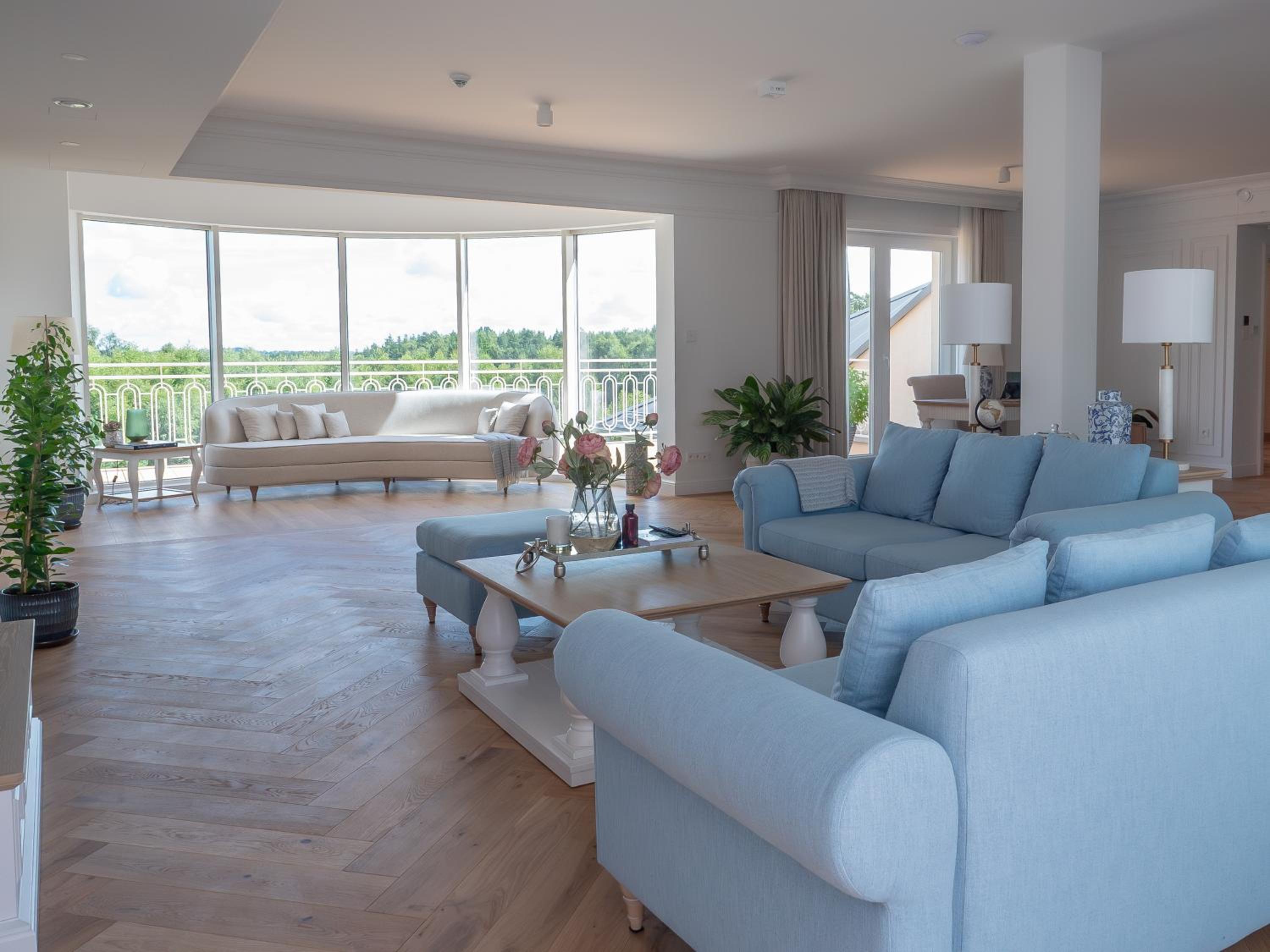 Four-Bedroom Penthouse Apartment