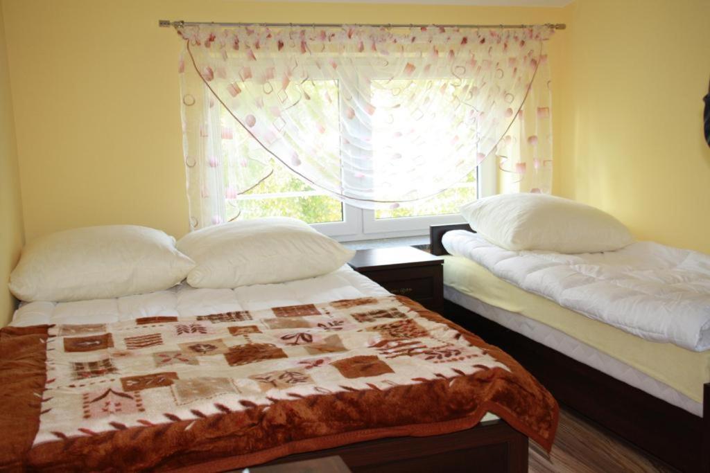 Double Room with Private Bathroom - Photo 7
