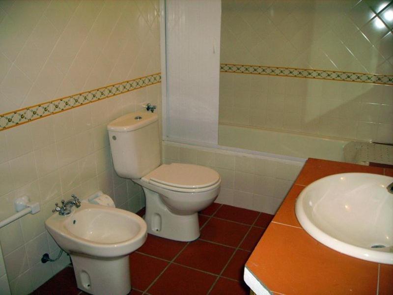 Two-Bedroom Apartment - Photo 4