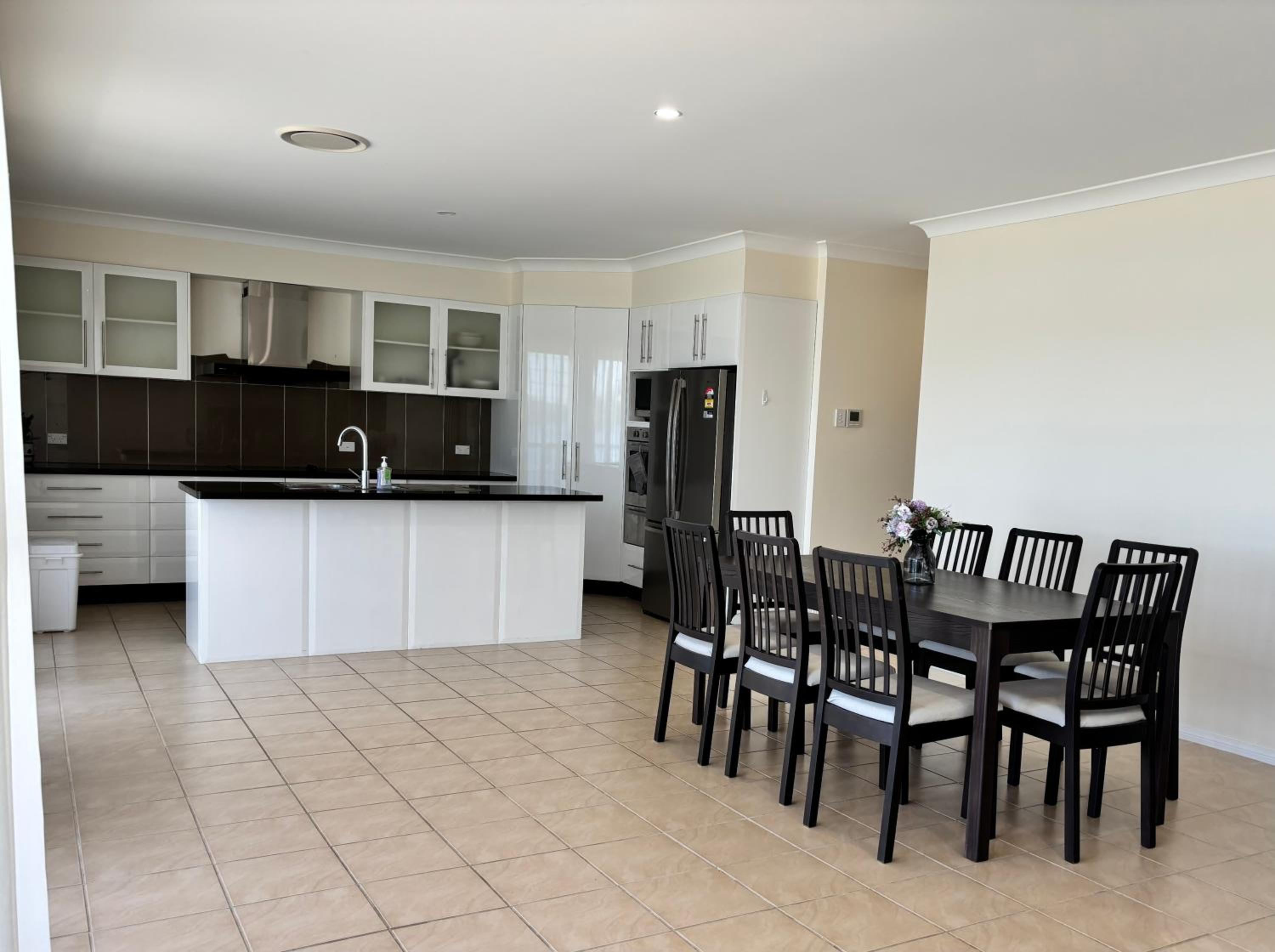 Apartment with Lake View