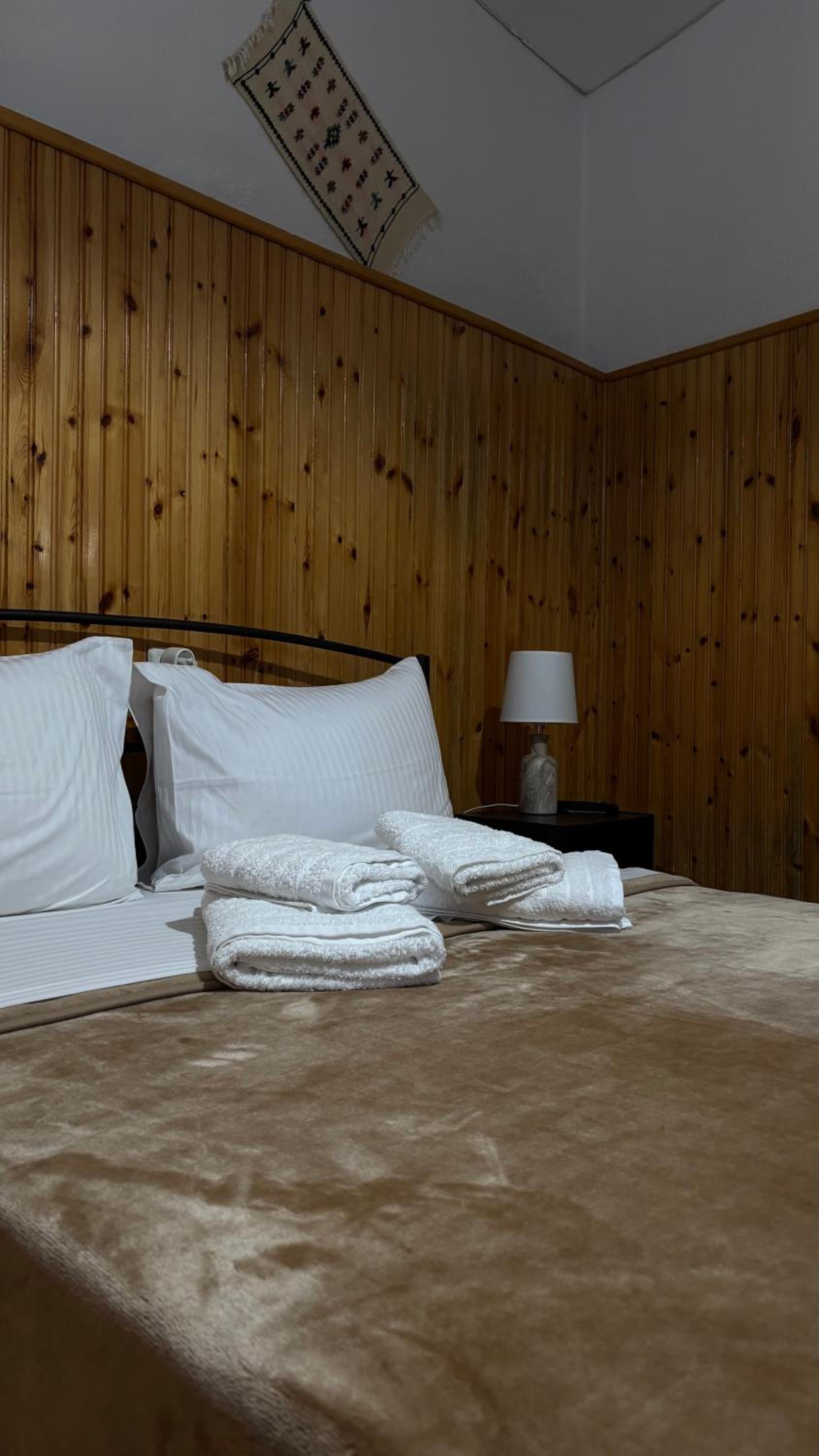 Deluxe Double or Twin Room - Photo 1