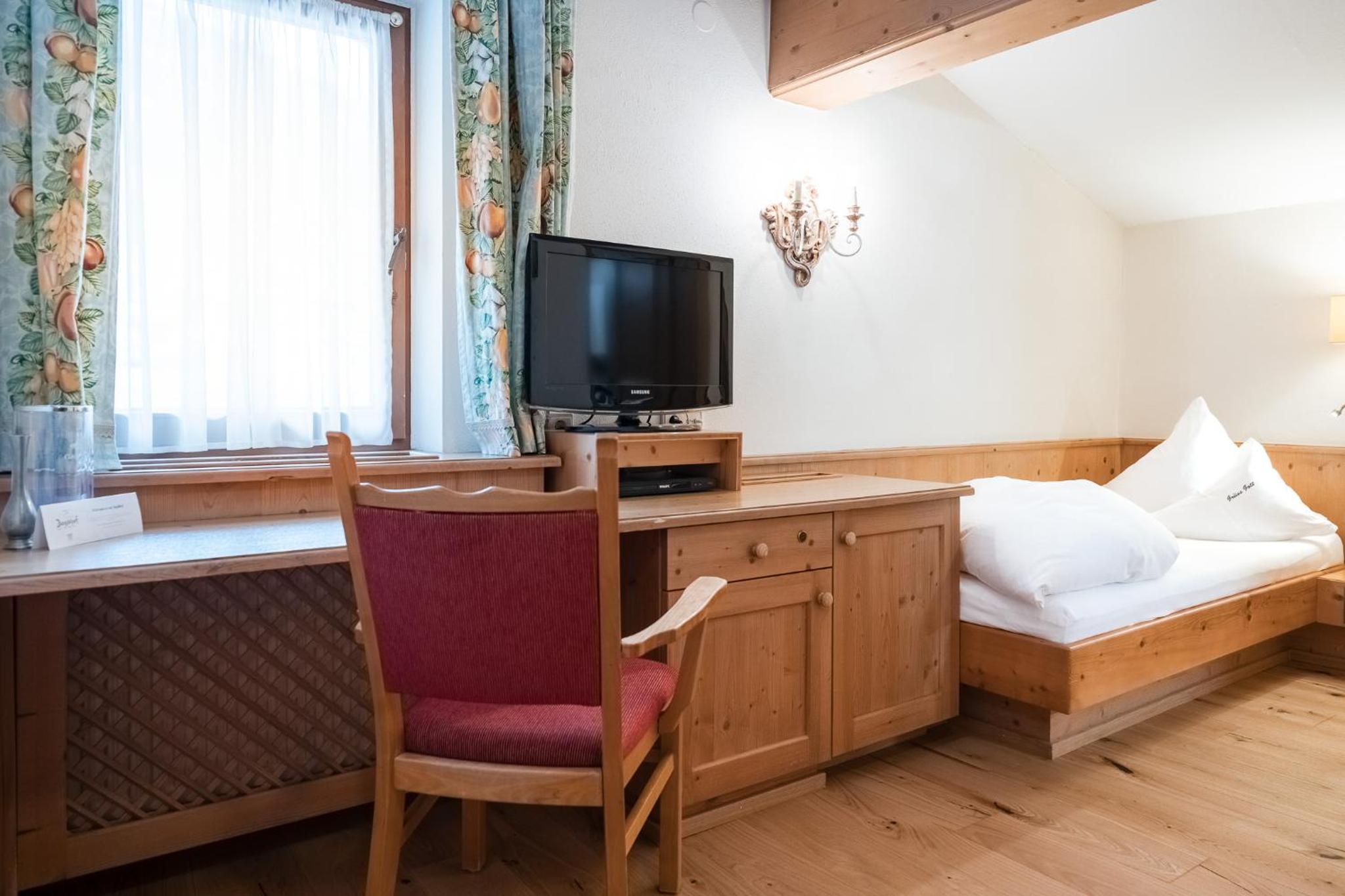 Small Single Room