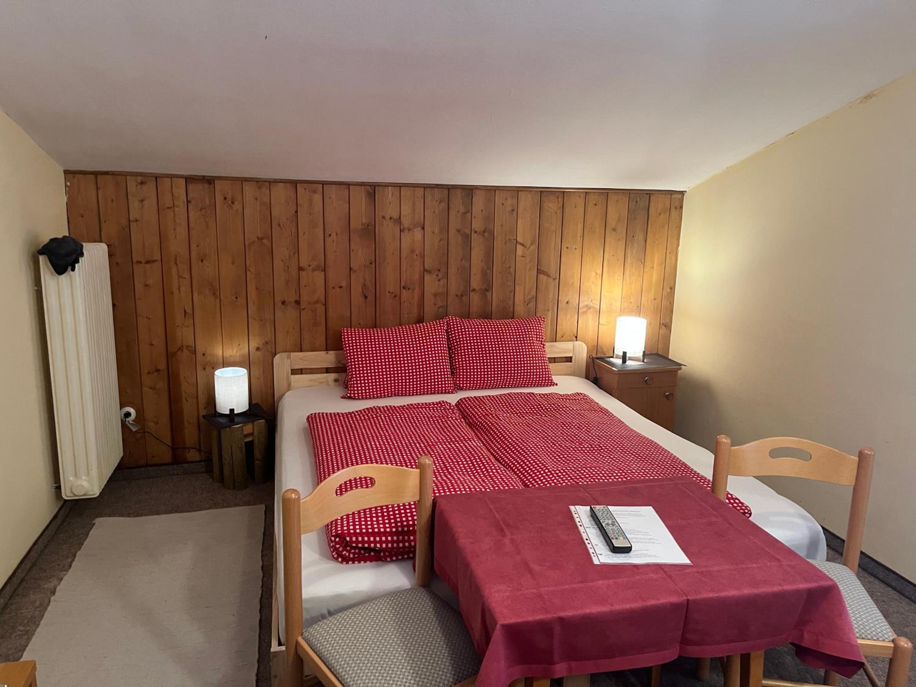 Budget Double Room photo 2