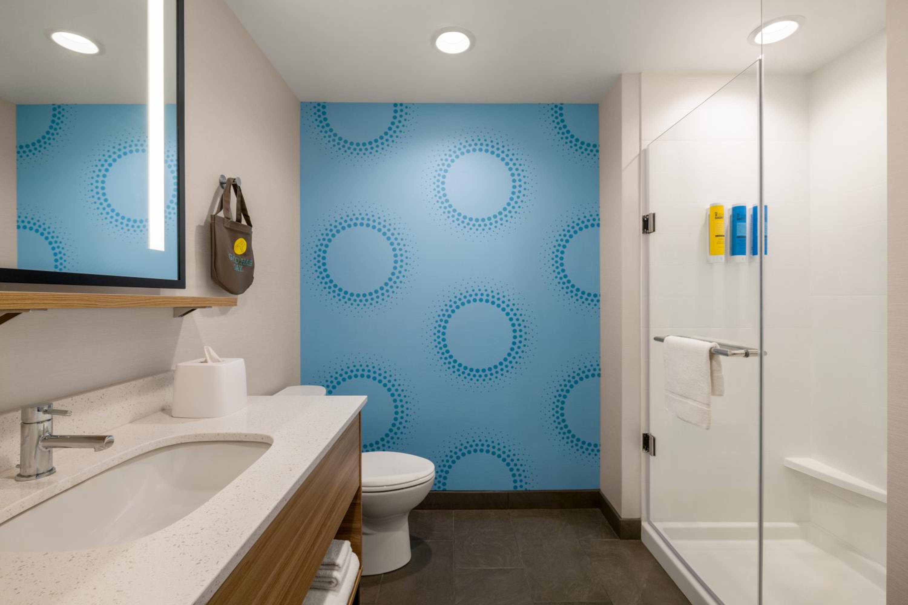 King Room - Hearing Access - Photo 2