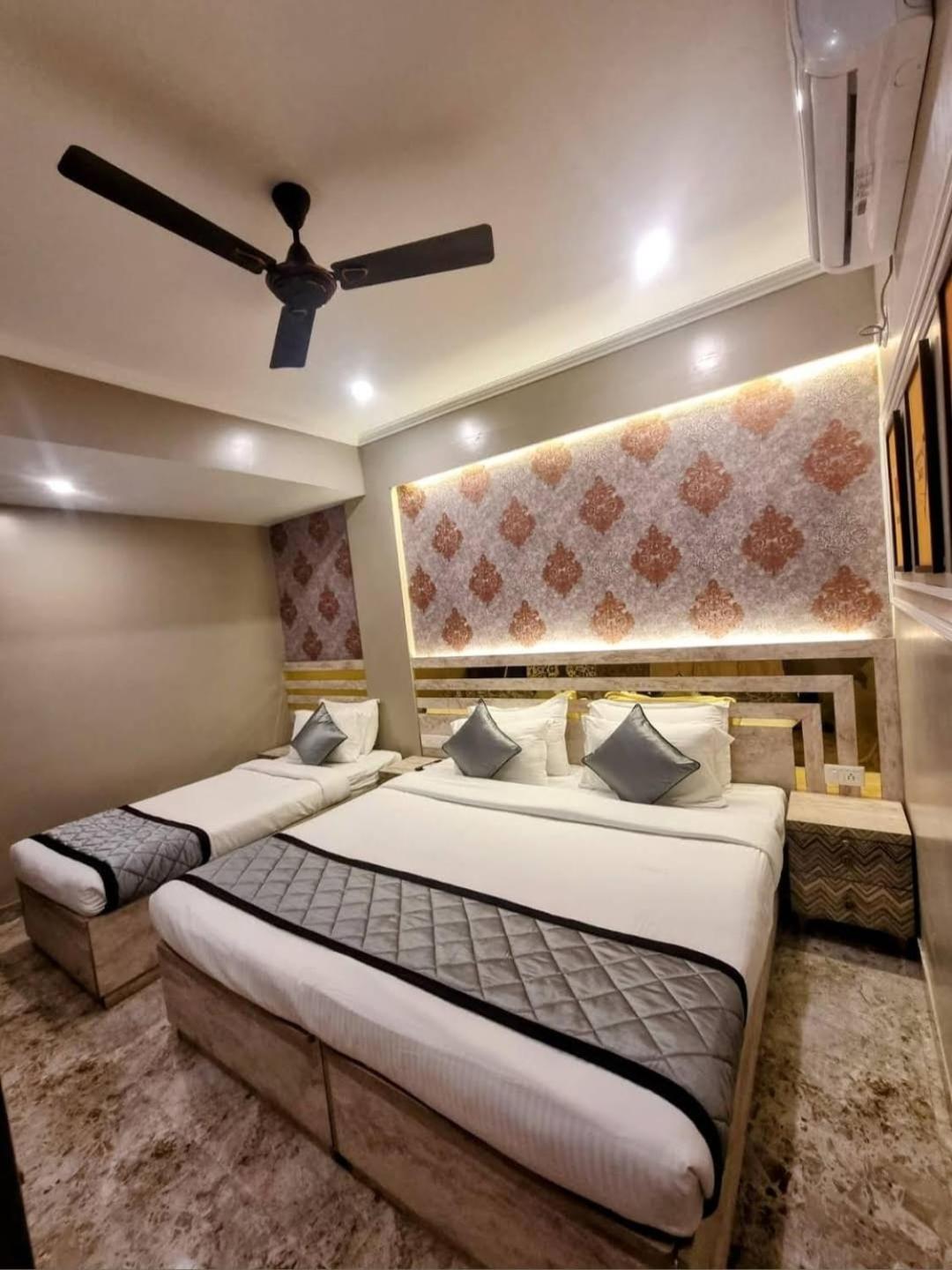 Superior Triple Room