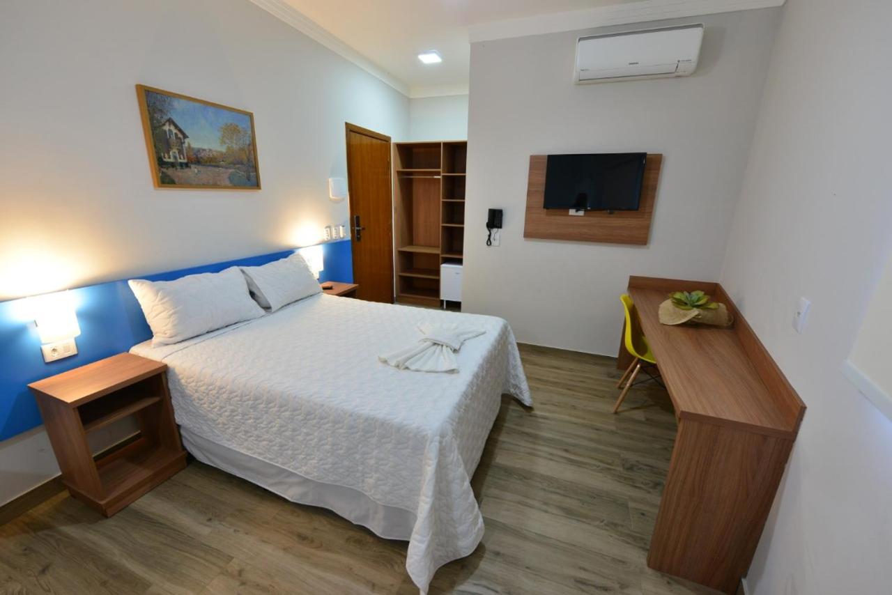 Single Room - Photo 1