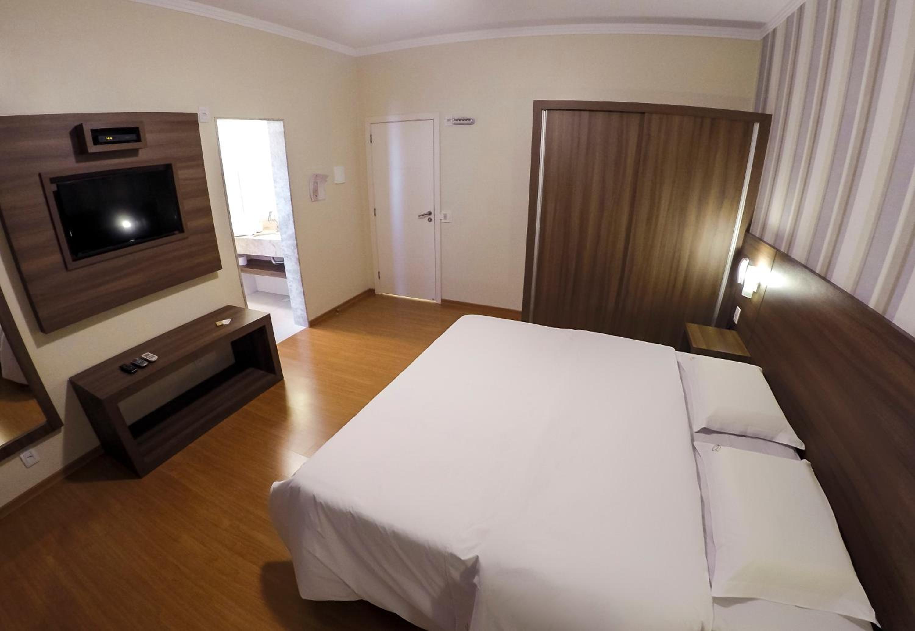 Standard Suite