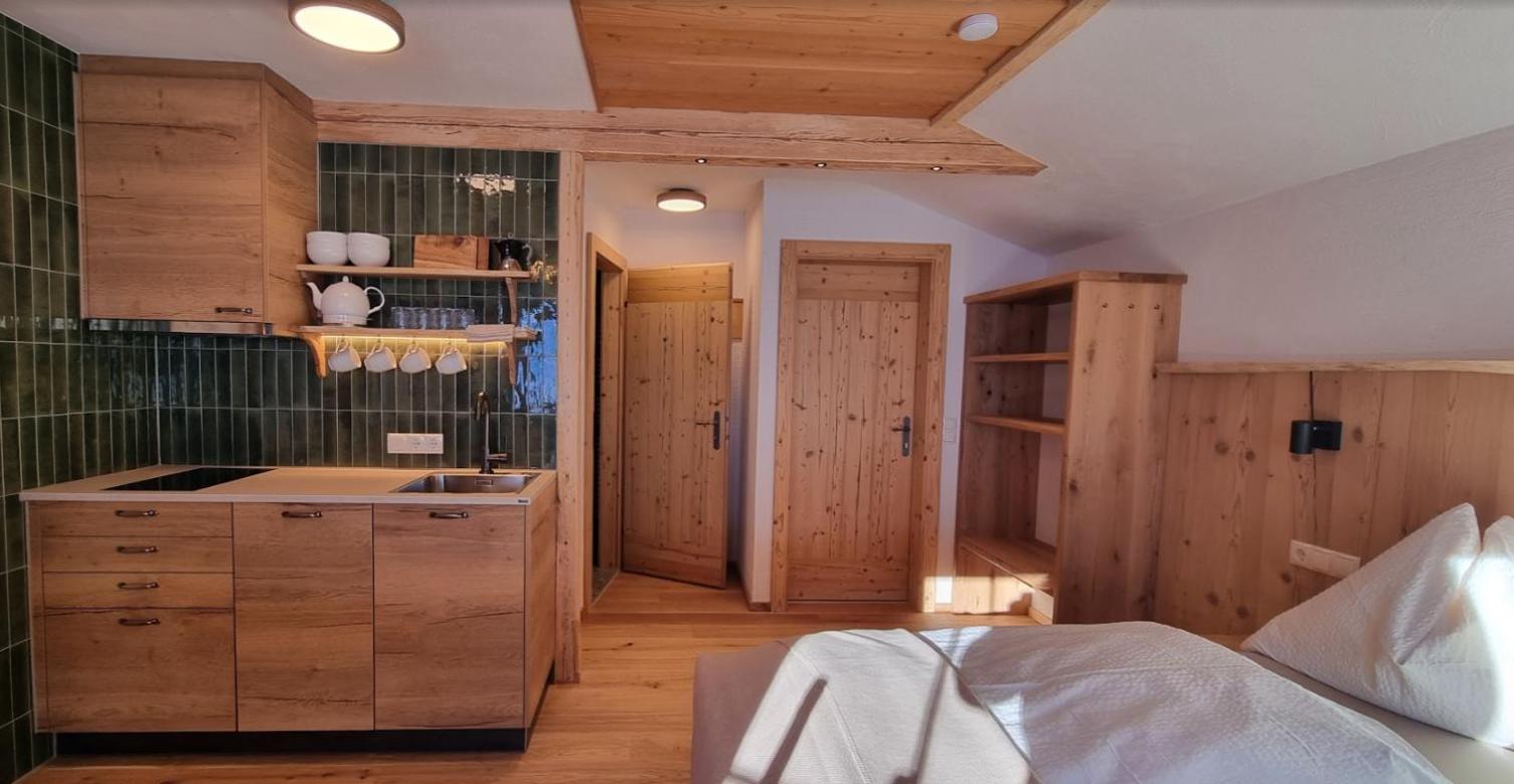 Suite with Mountain View