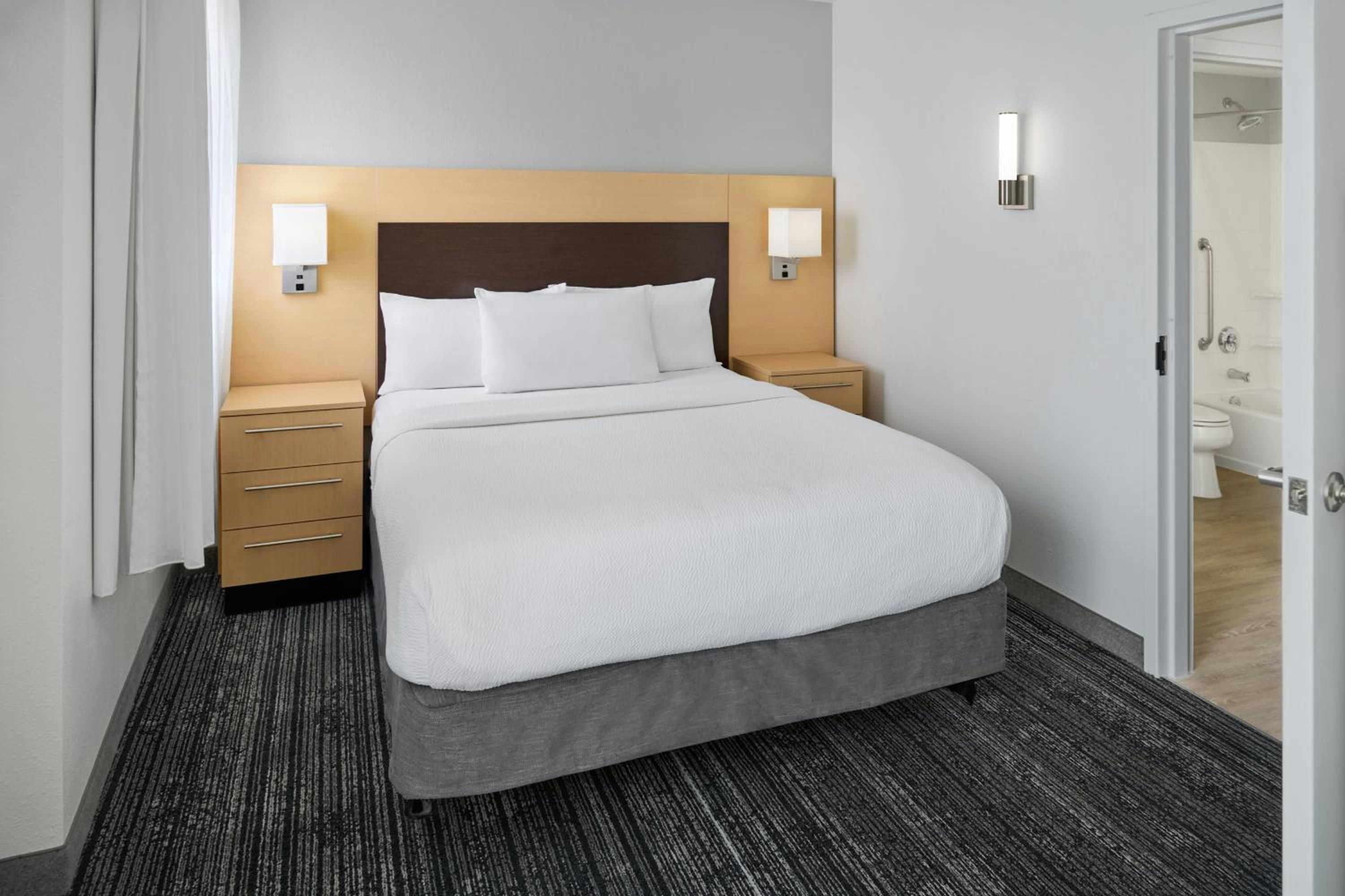 Two-Bedroom Suite - Hearing Accessible