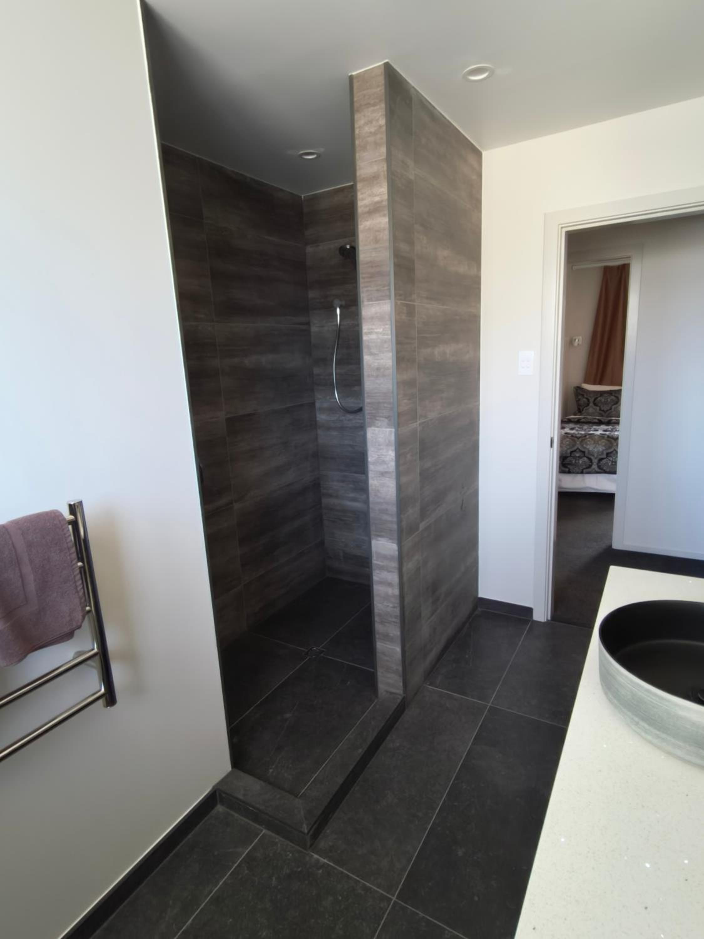 Family Two-Bedroom Apartment with View photo 3