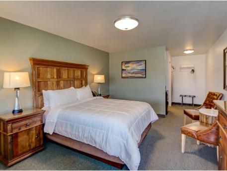 King Room - Disability Access photo 2