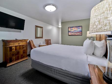 King Room - Disability Access photo 1