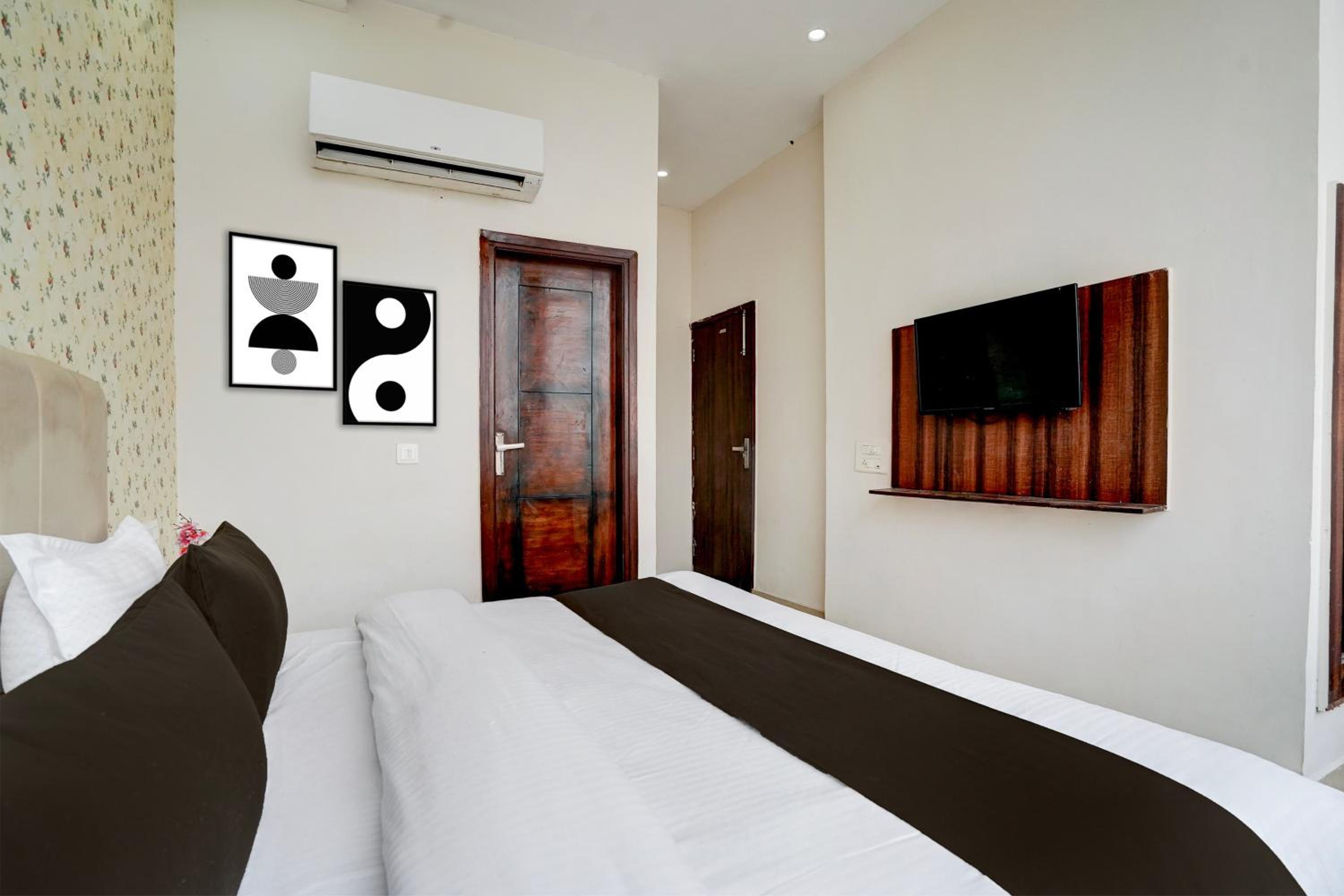 Small Double Room