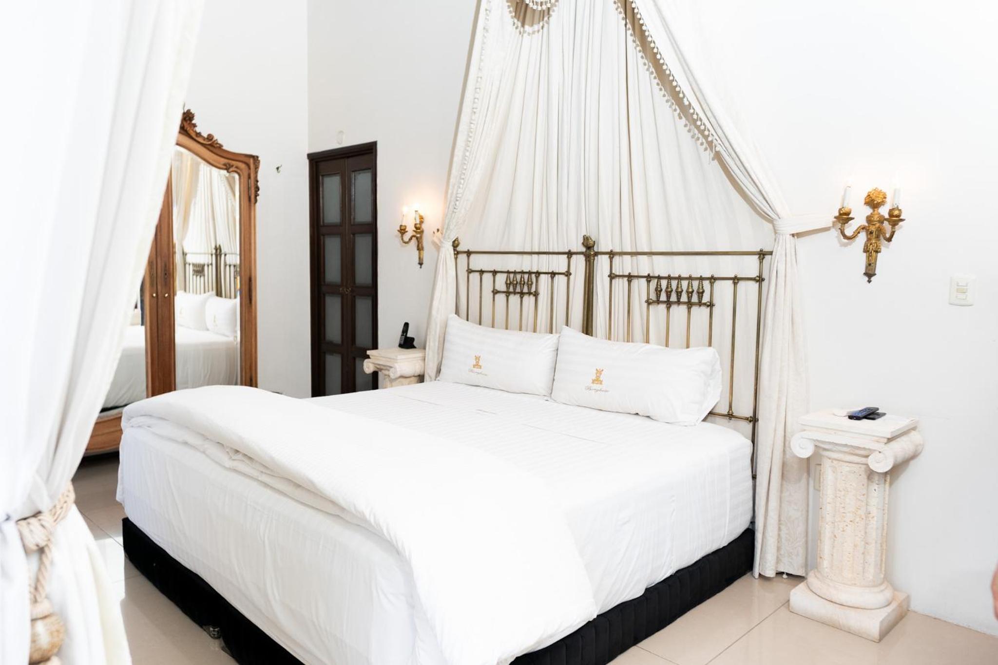 Standard Double Suite photo 2