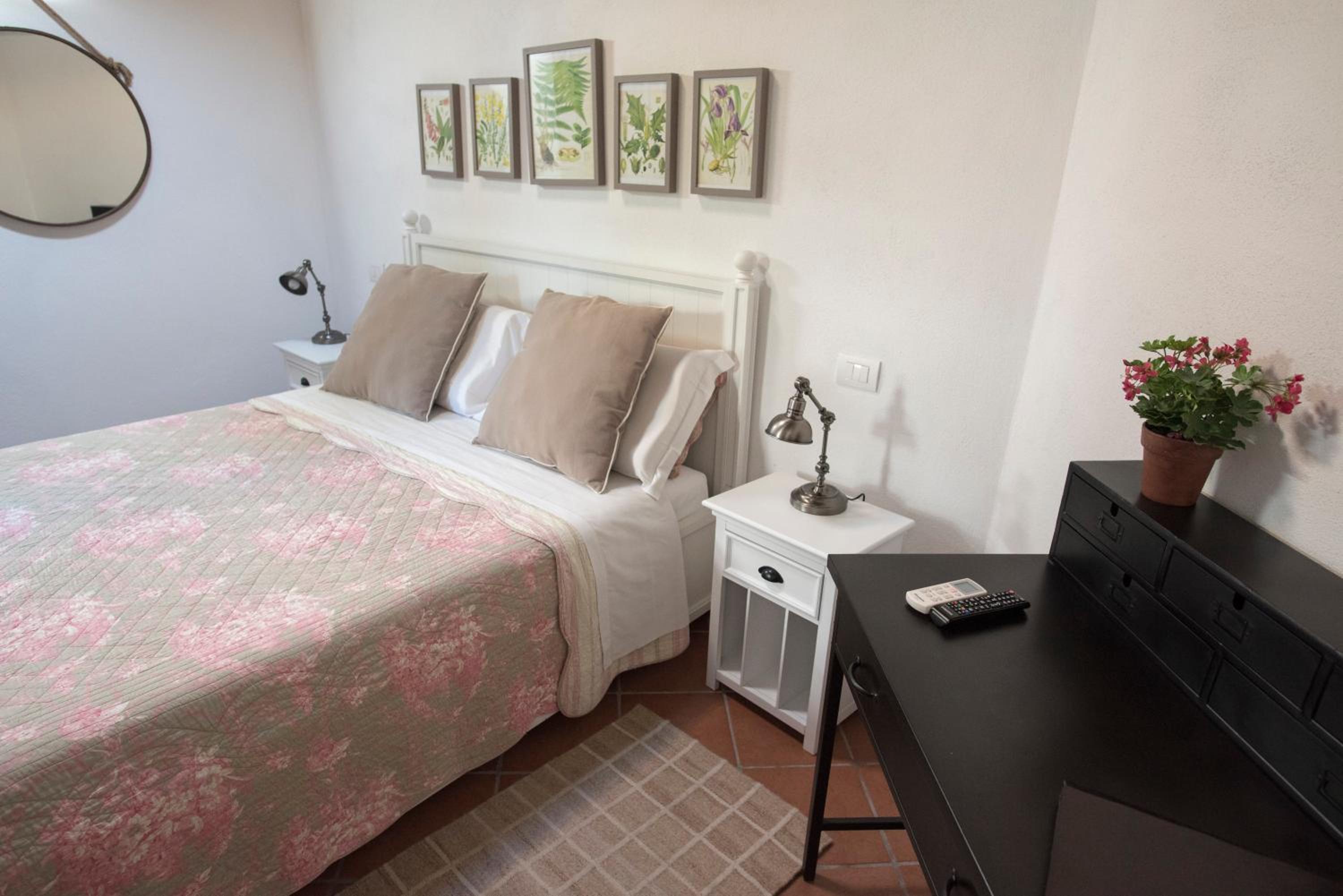 Double Room - Photo 21