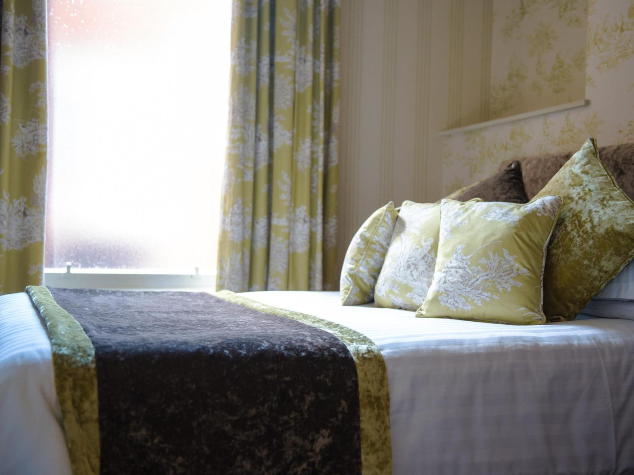 Standard Double Room - Photo 6