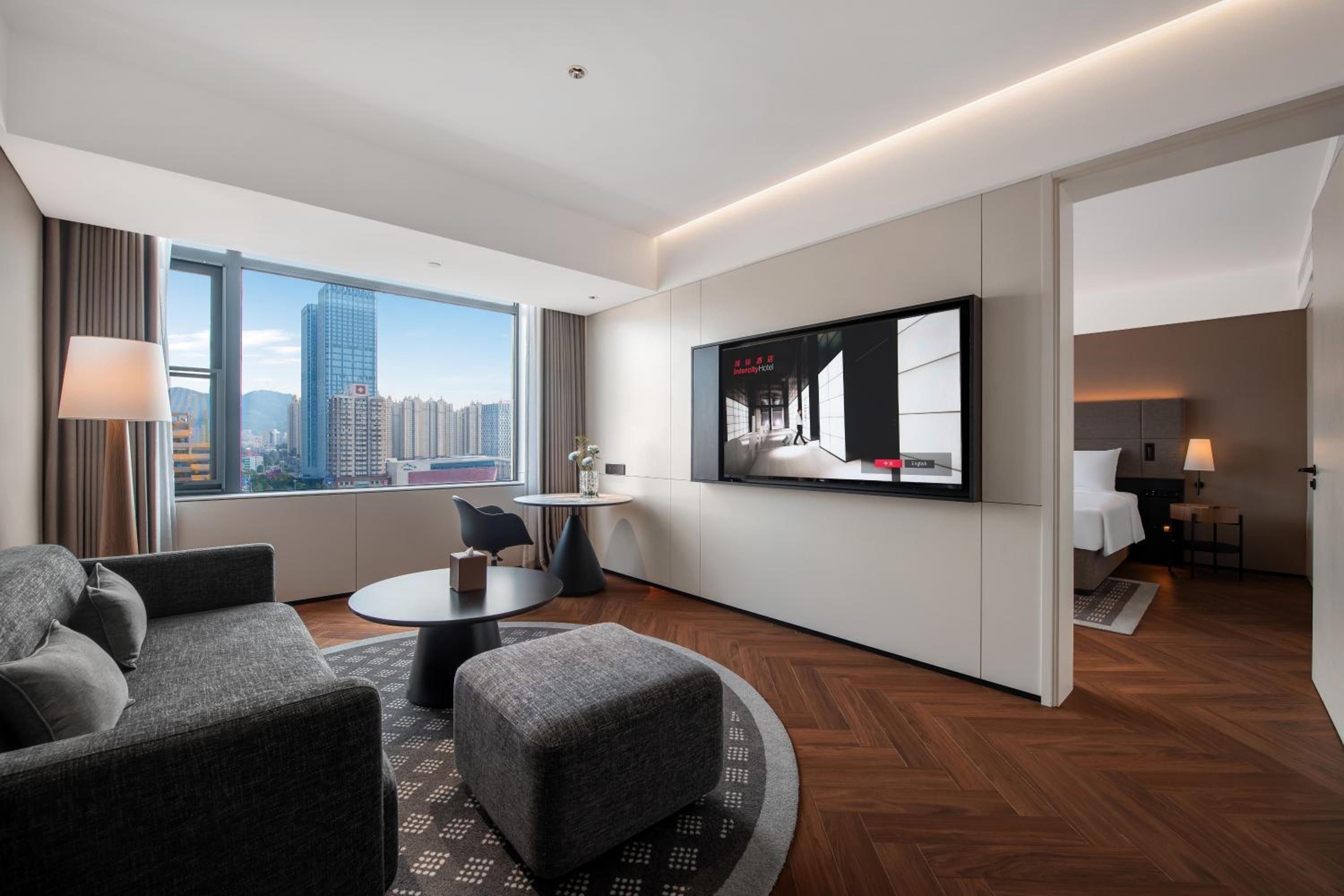Executive Suite photo 2
