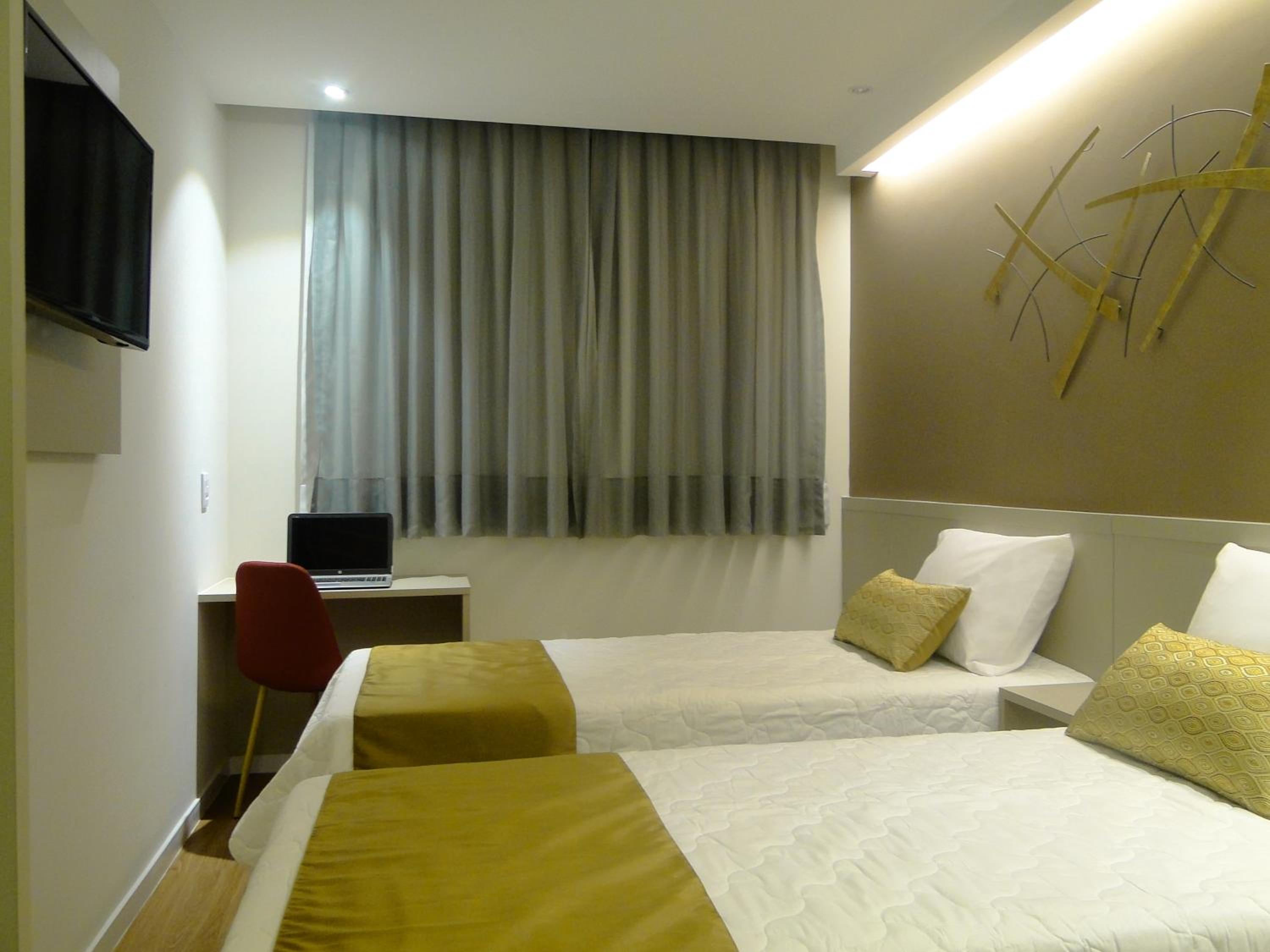 Standard Twin Room photo 3