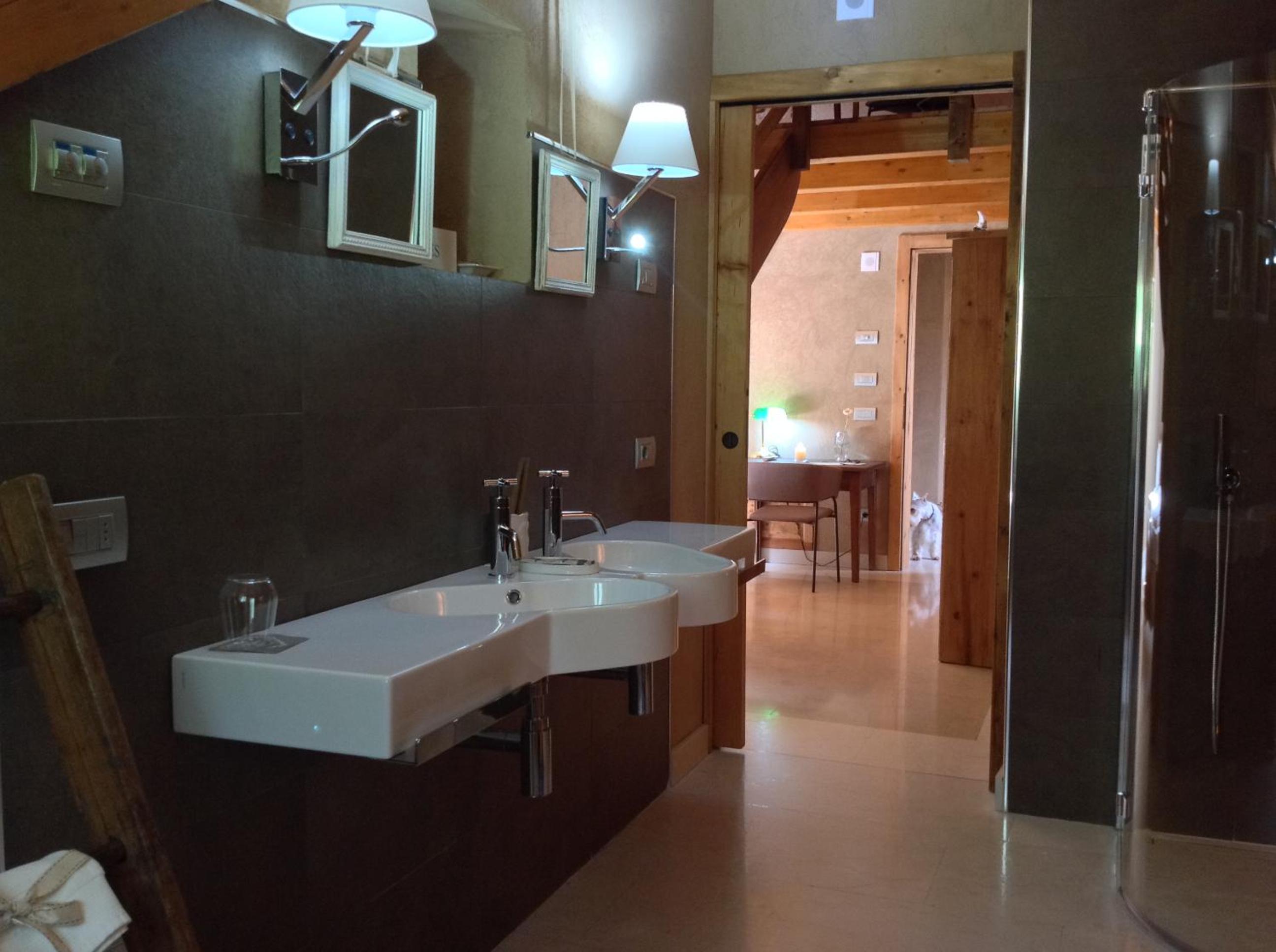 Superior Triple Room - Photo 18
