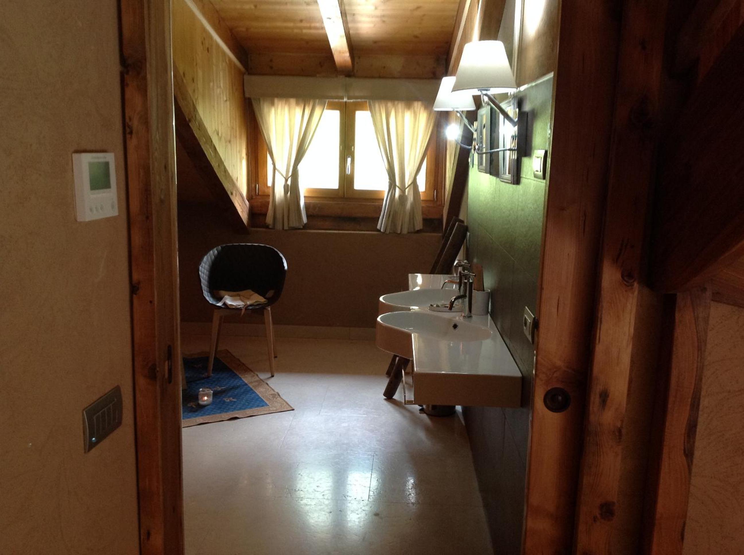 Superior Triple Room - Photo 3
