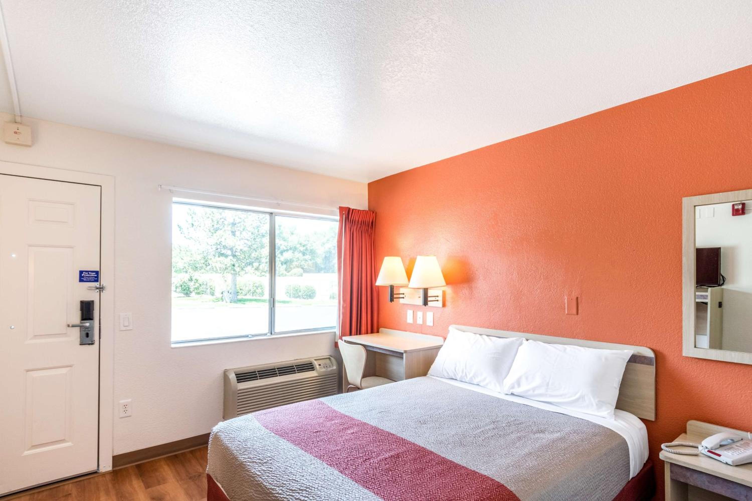 Motel 6-Redding, CA - Central, Foto 5