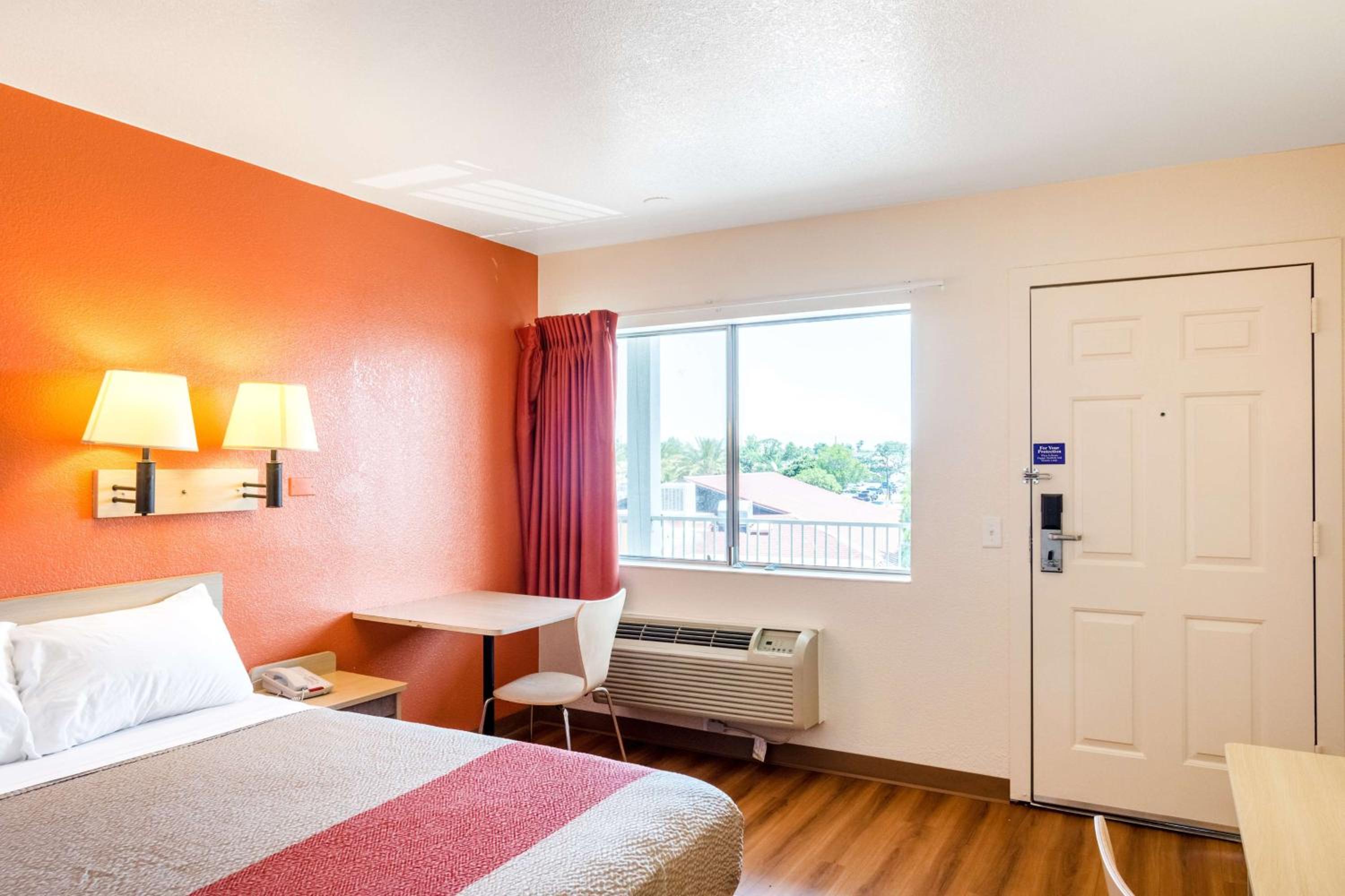 Motel 6-Redding, CA - Central, Foto 6