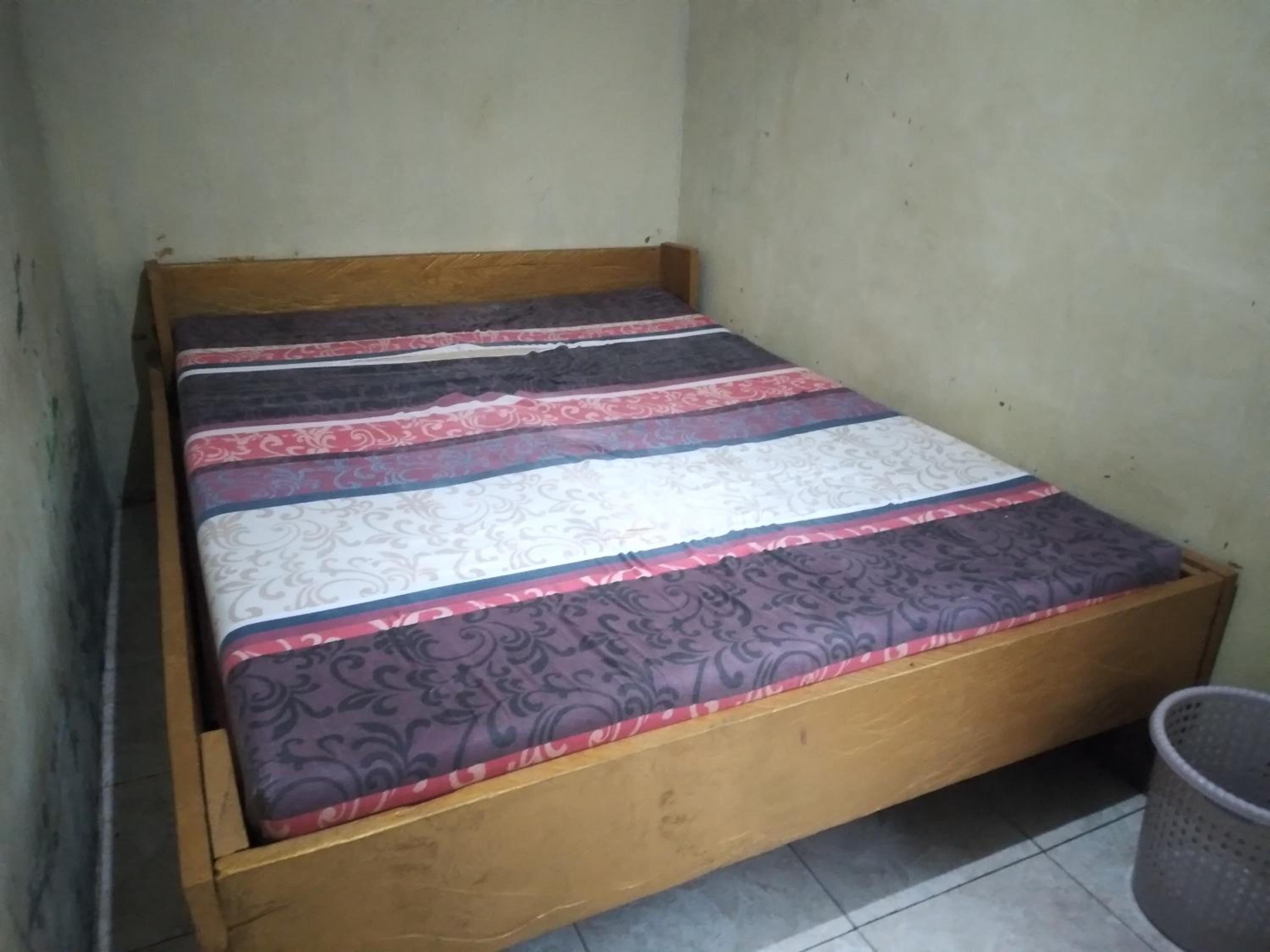 Budget Single Room photo 2