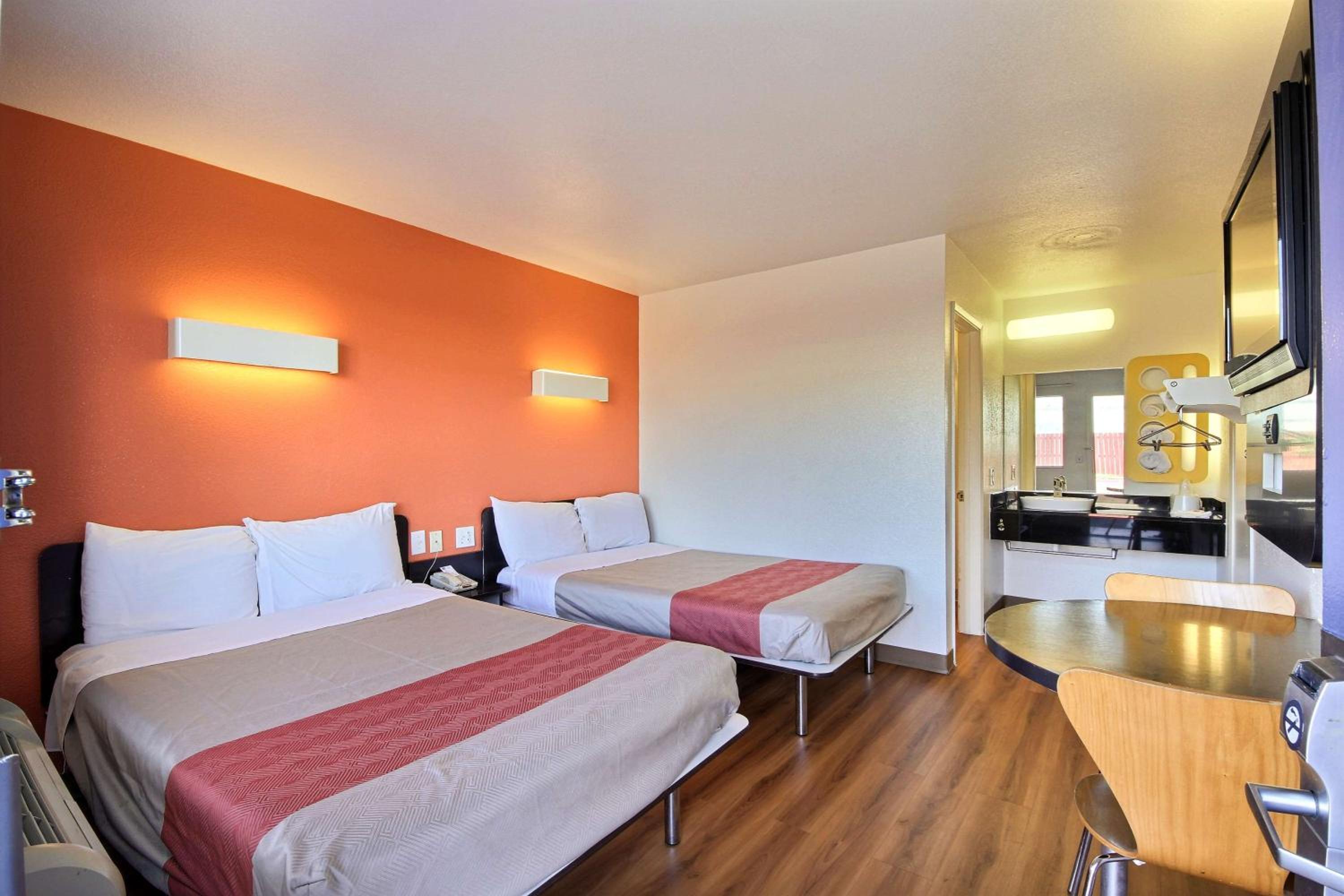 Deluxe Quadruple Room photo 1