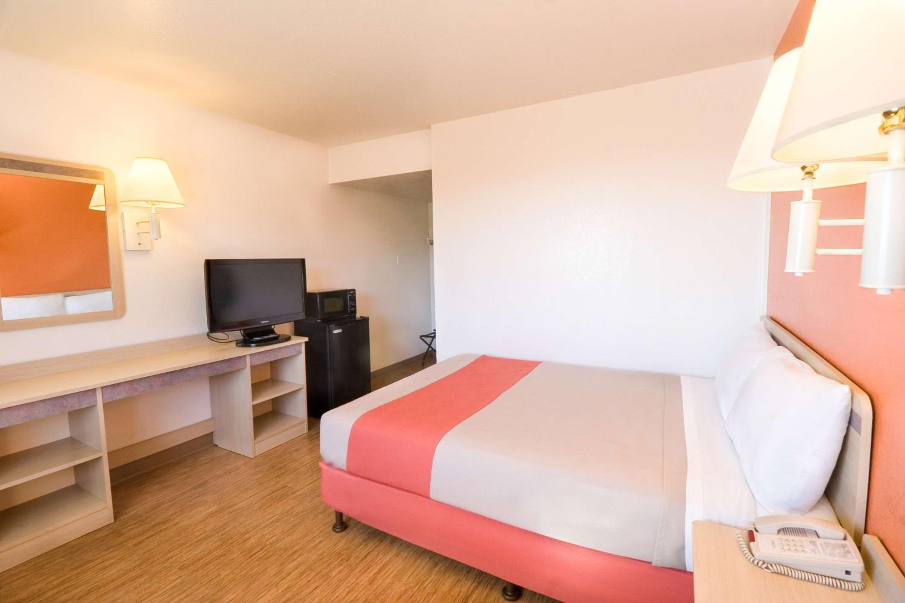 Motel 6-Pendleton, OR, Photo 11