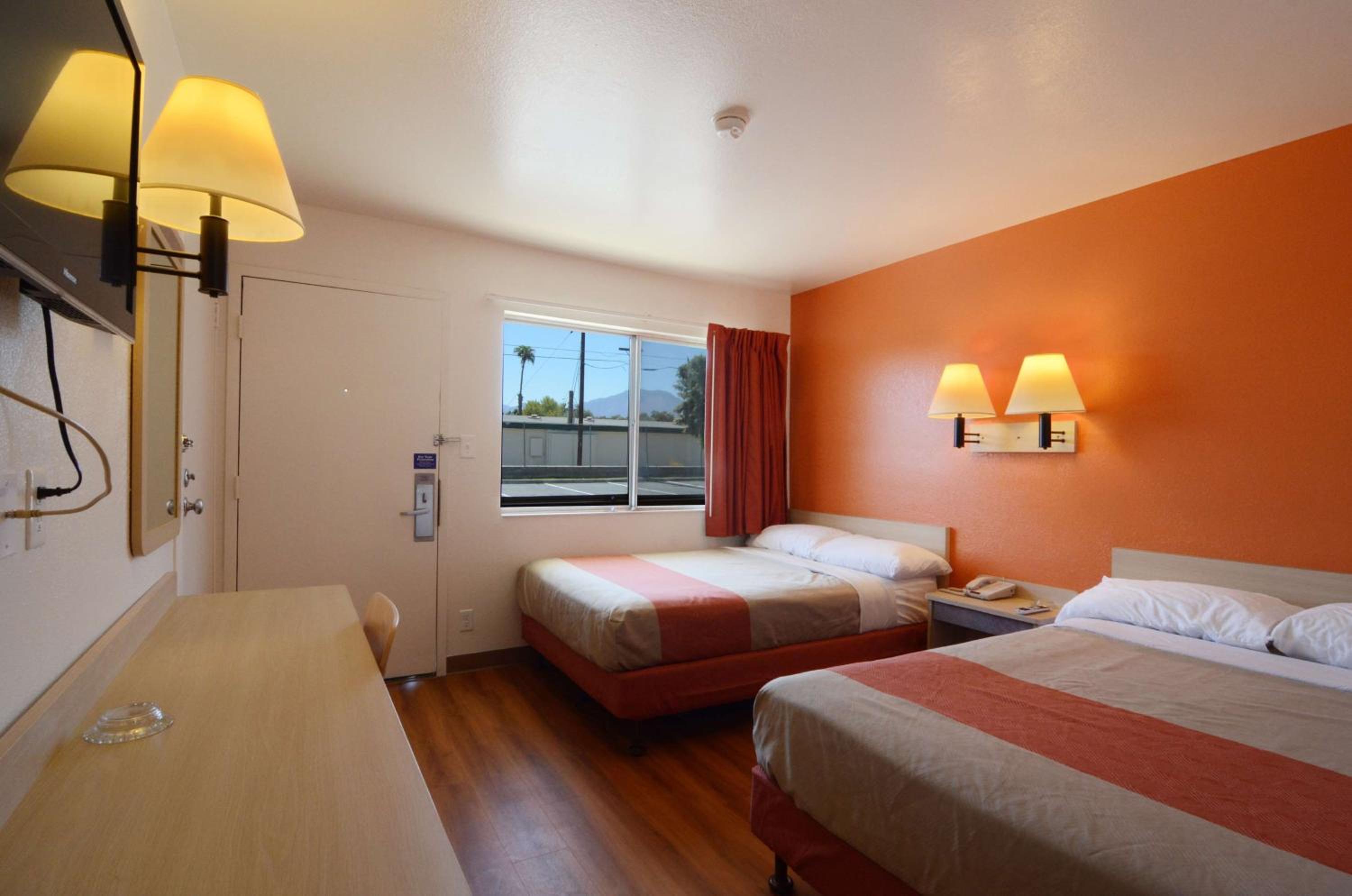Classic Quadruple Room photo 3