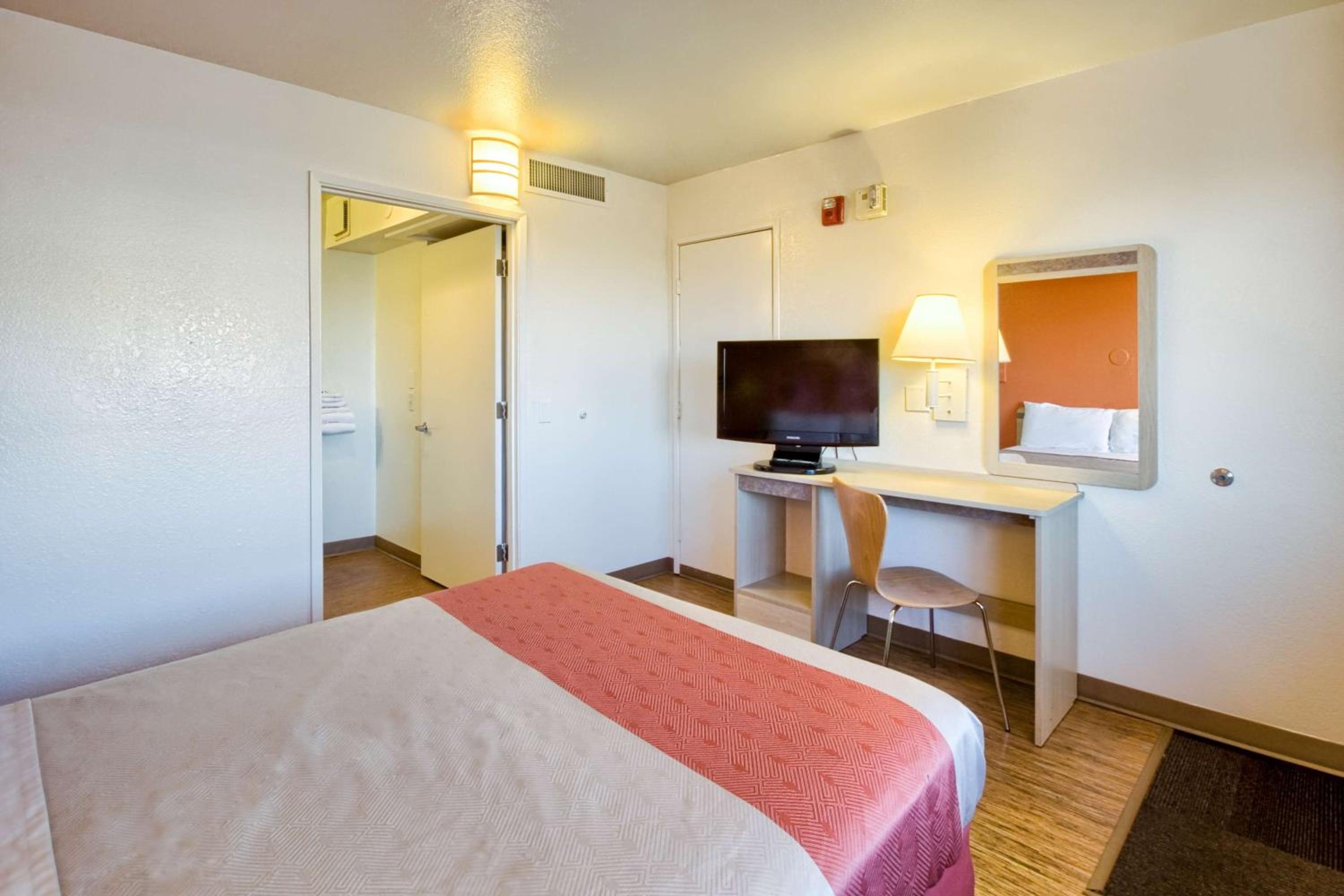 Motel 6-Pendleton, OR, Photo 9