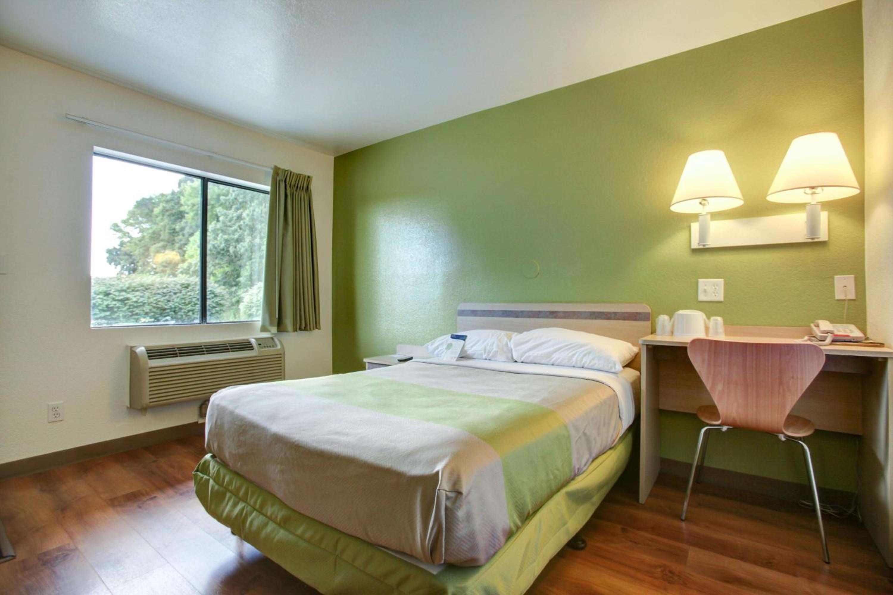 Double Room - Disability Access photo 1