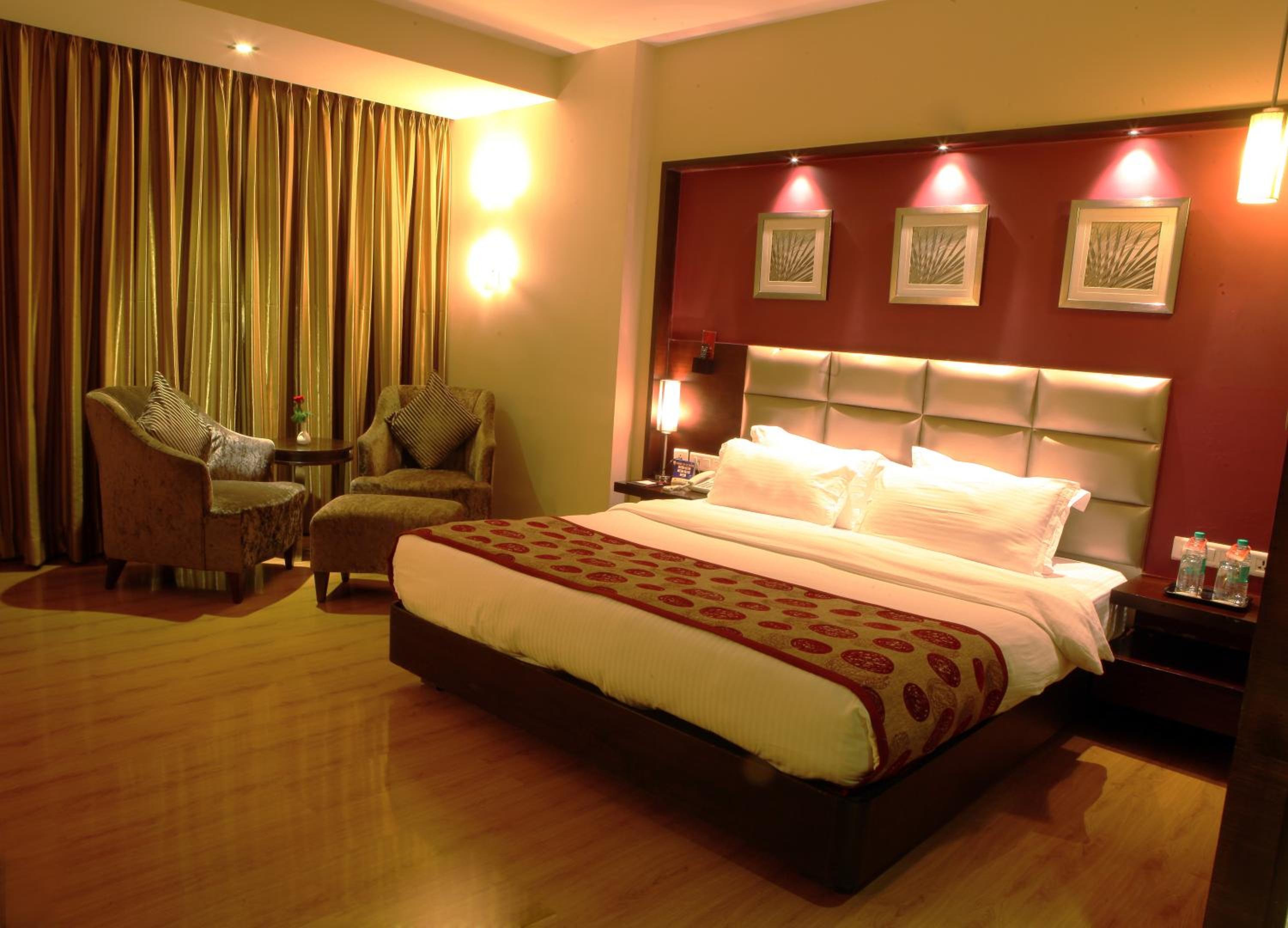 Deluxe Double or Twin Room - Photo 1