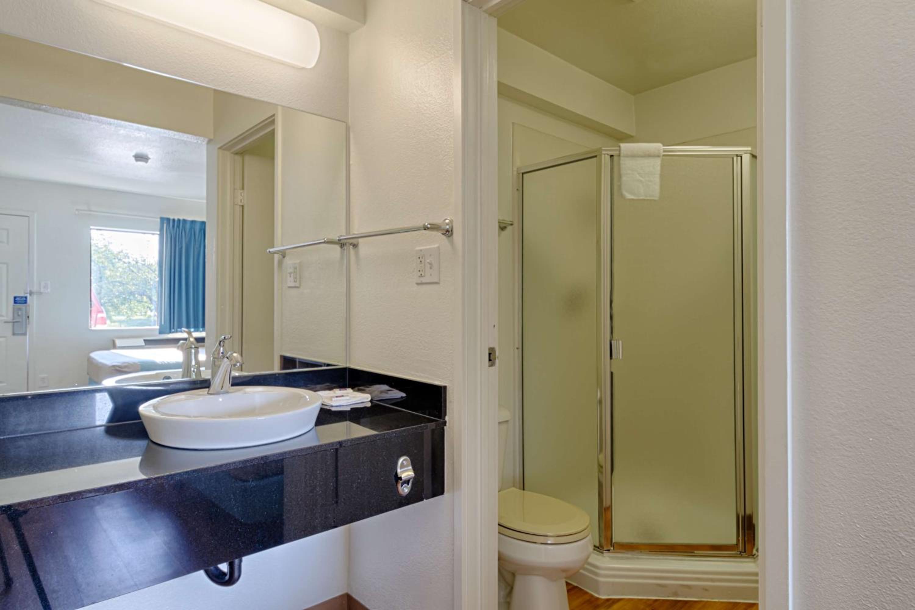Deluxe Quadruple Room photo 2