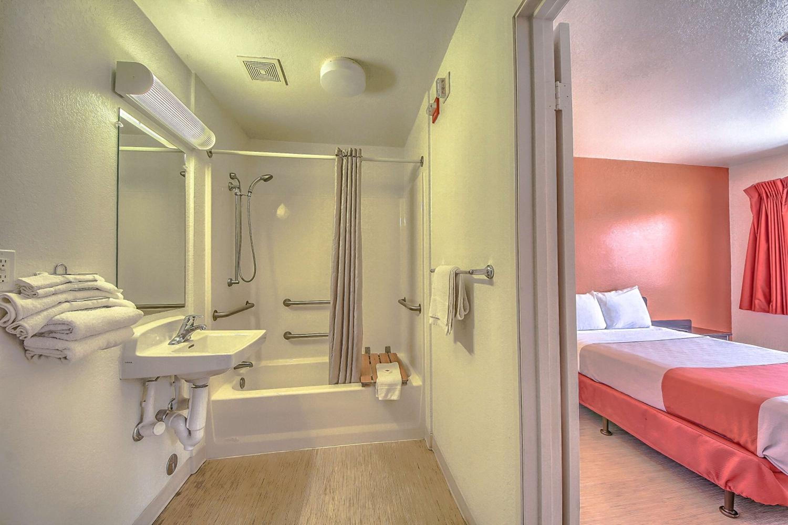 Motel 6 San Antonio, Tx Six Flags Fiesta TX - La Cantera Area, 사진 3
