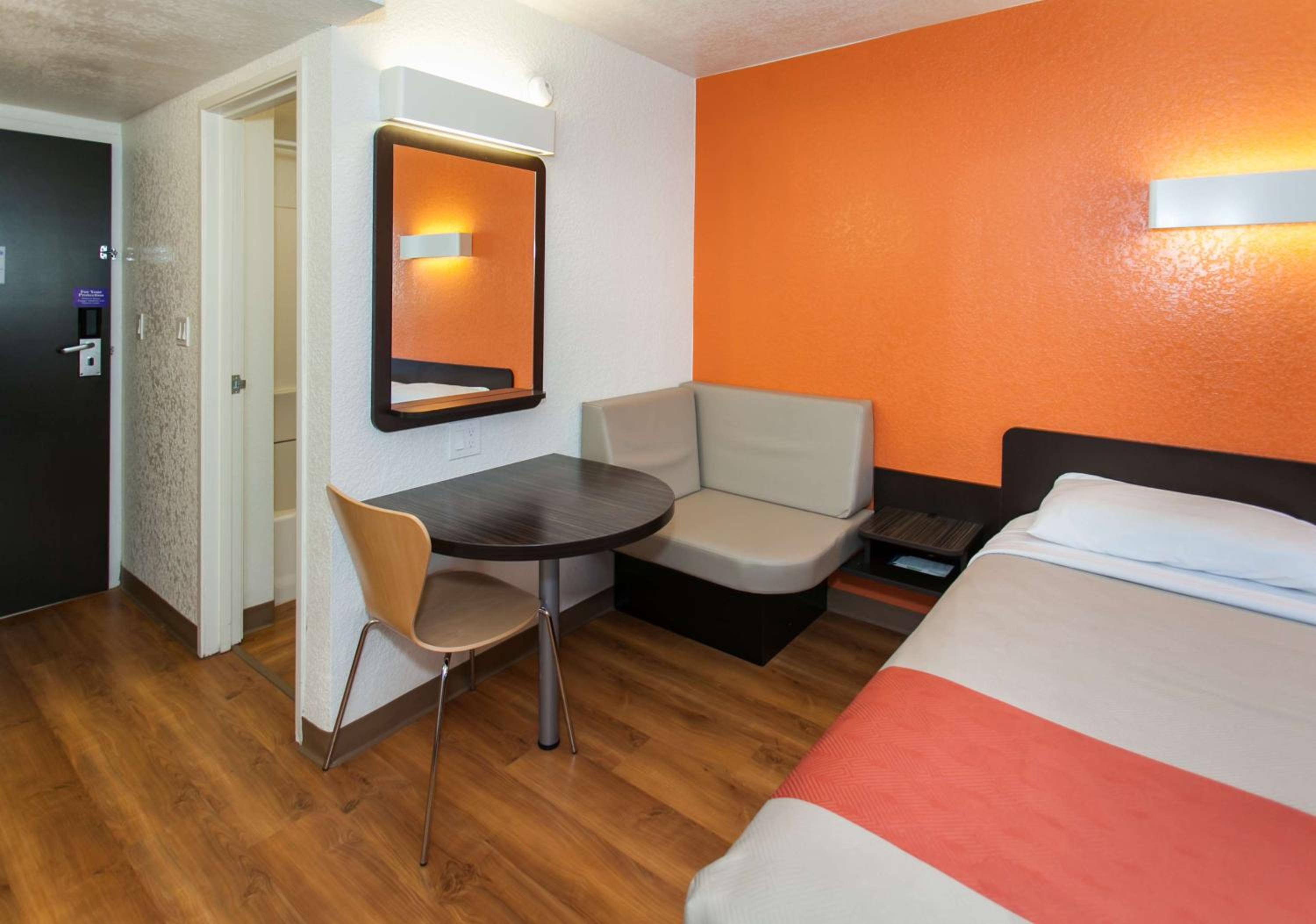 2 Queen Beds | ADA/Tub Premium, Mini Fridge | Near Los Angeles International Airport photo 2