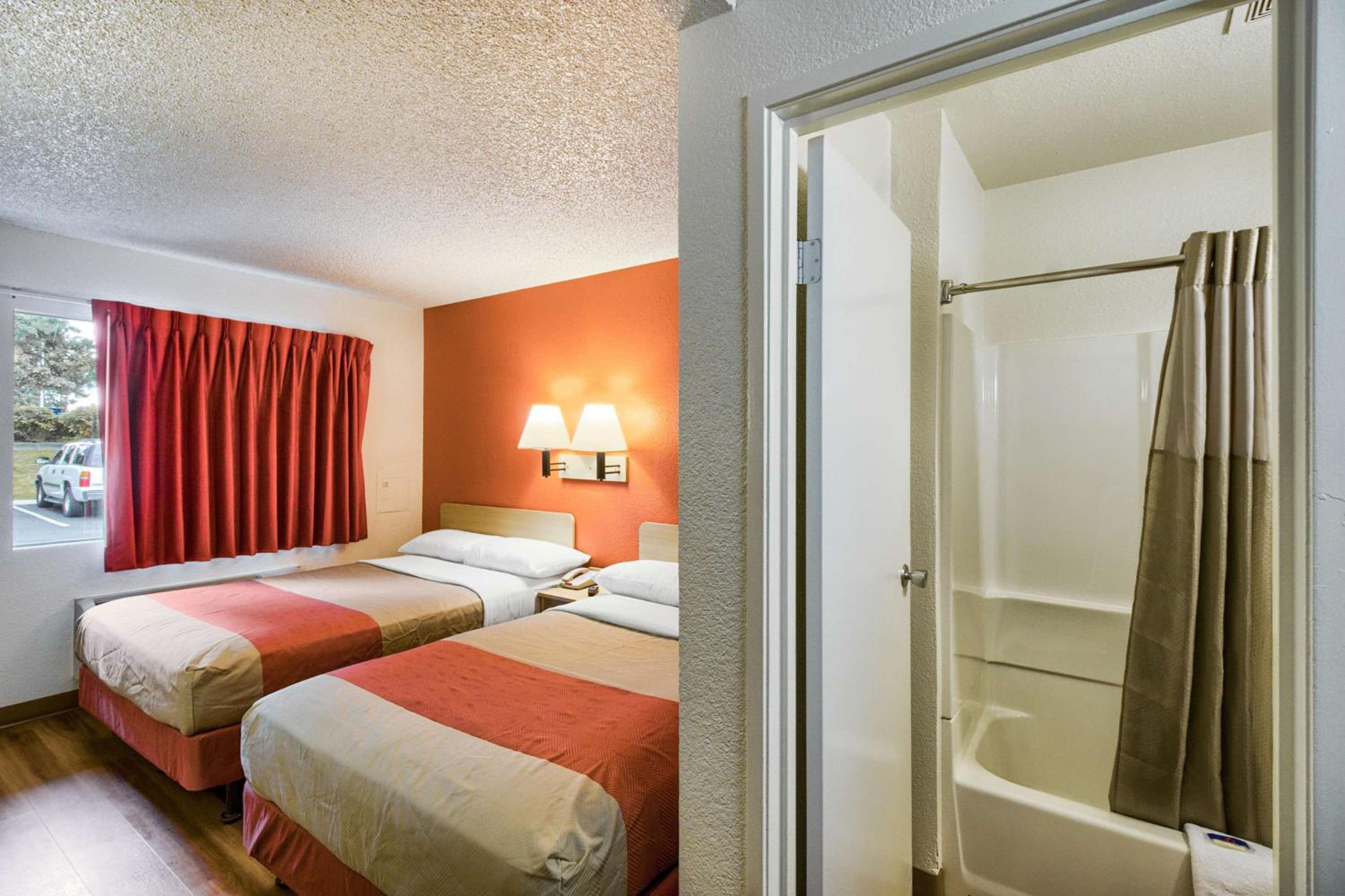 Deluxe Quadruple Room photo 2