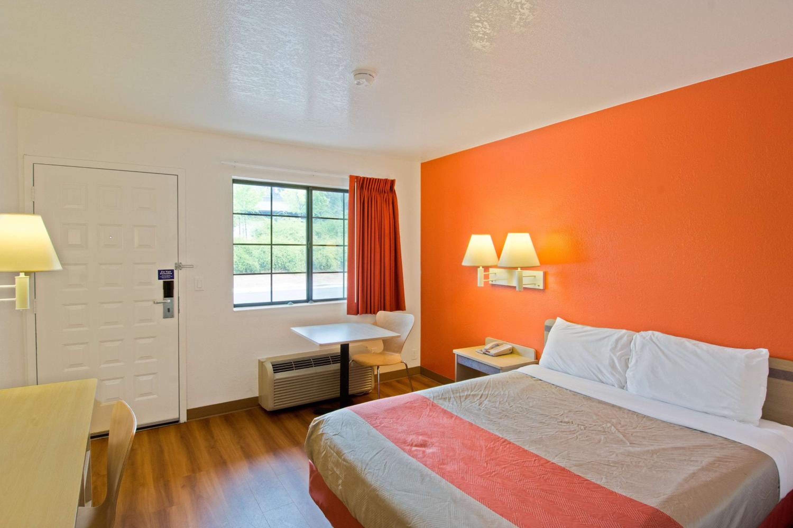 Motel 6-Redding, CA - South, Zdjęcie 3