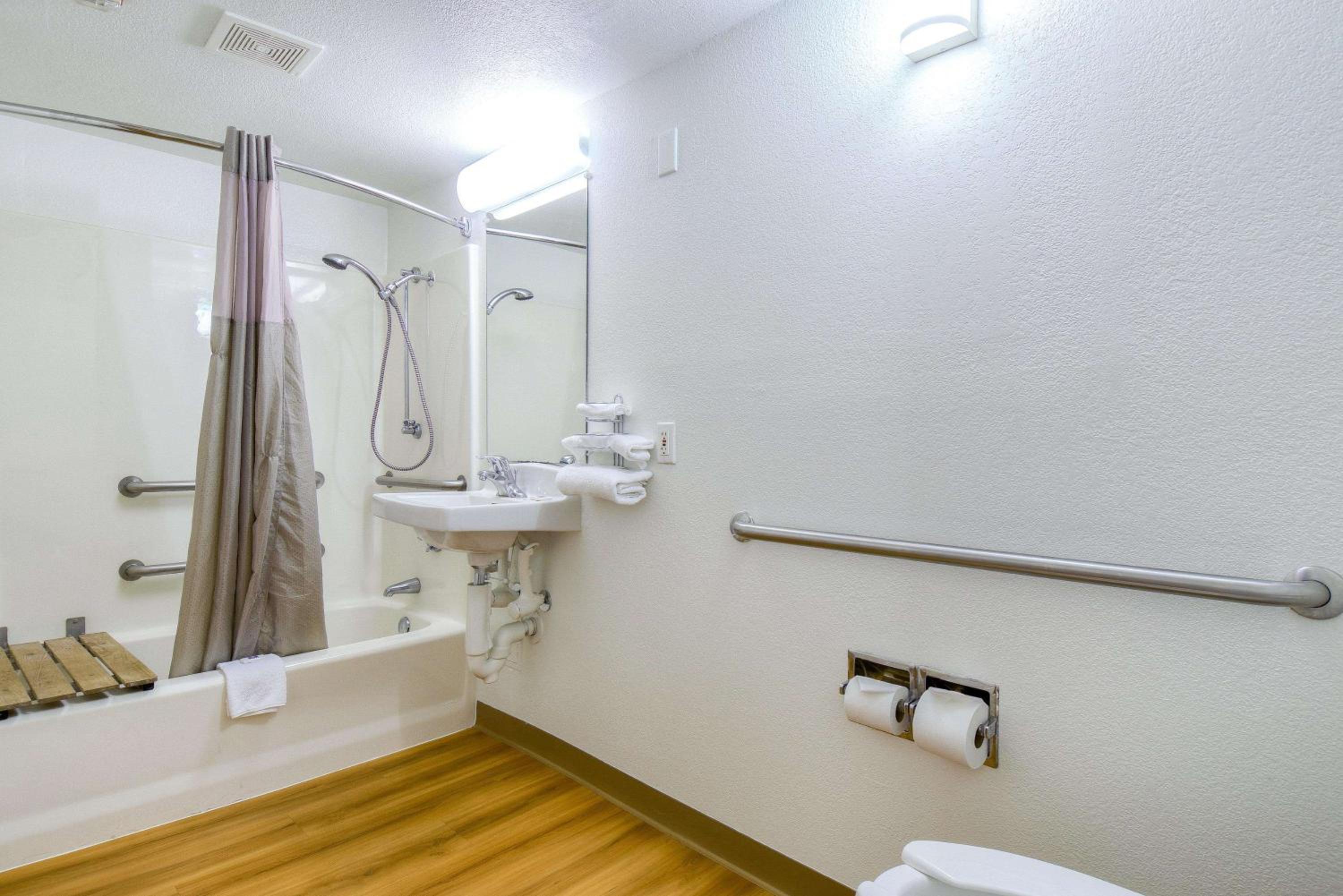 Motel 6-Pomona, CA - Los Angeles, Photo 4