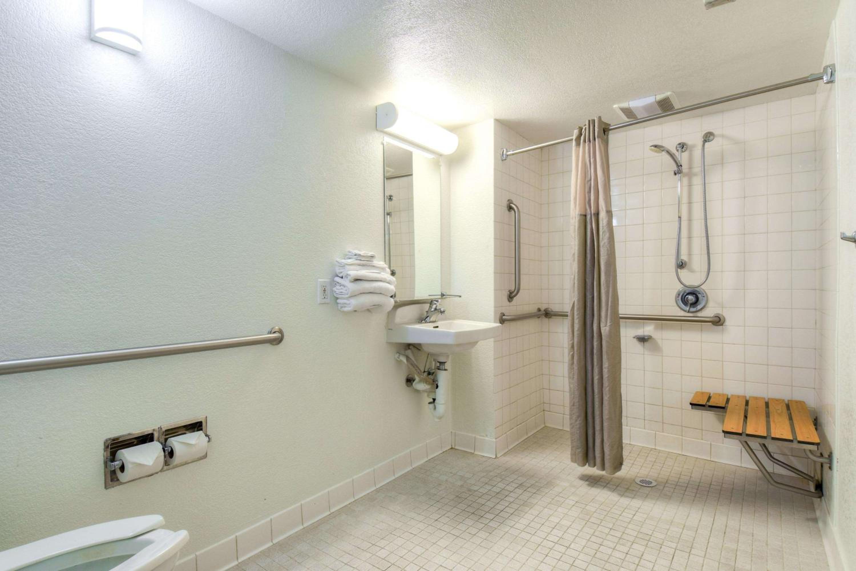 Motel 6-Pomona, CA - Los Angeles, Photo 6