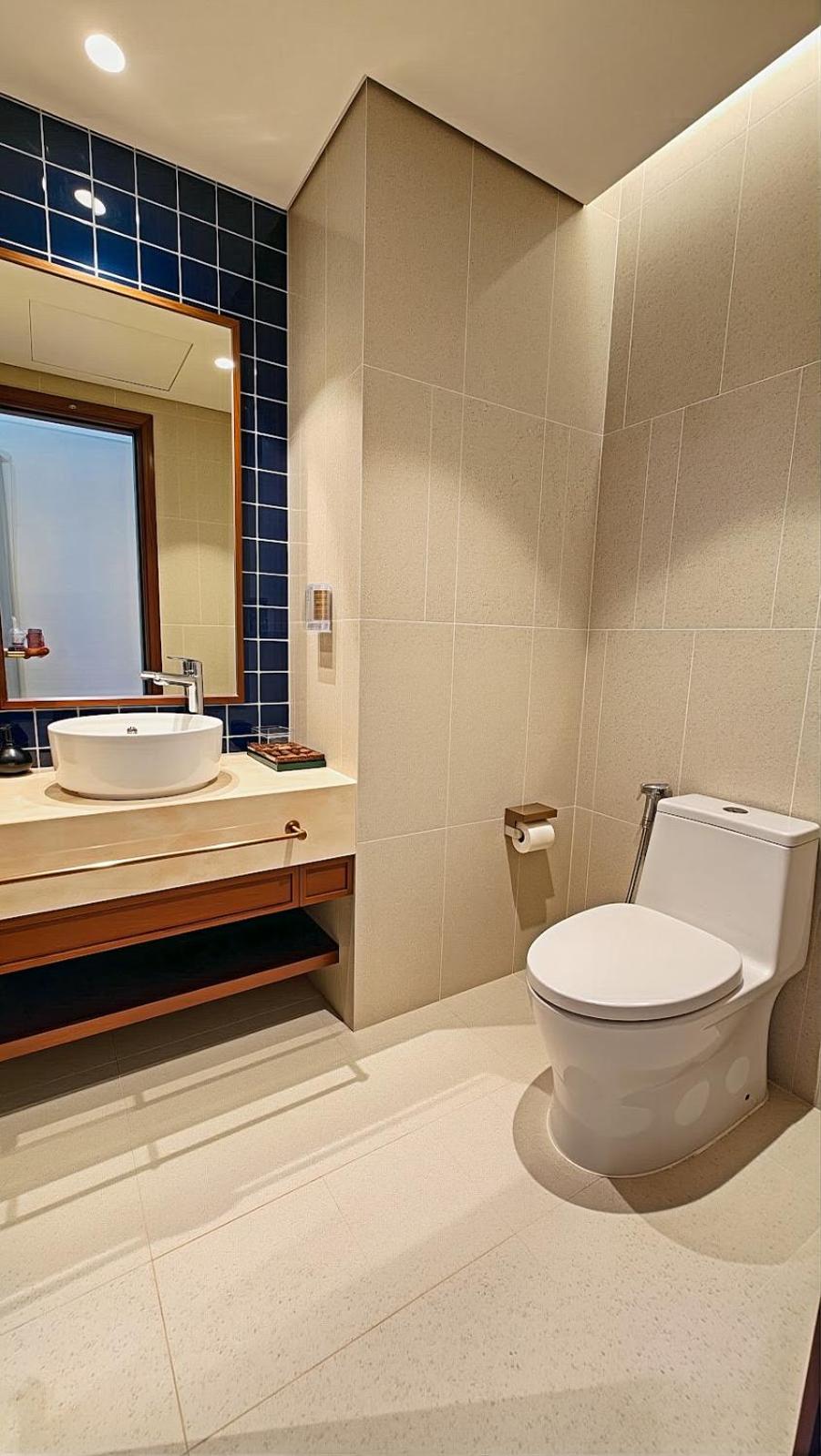 Deluxe Double Room with Sea View photo 3