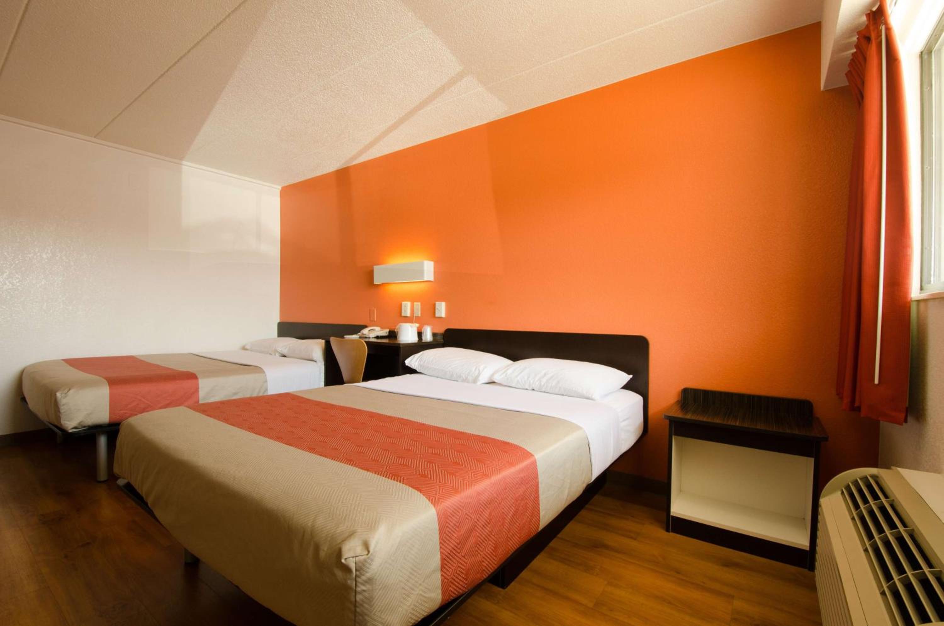 Queen Room with Two Queen Beds - Disability Access - Roll In Shower photo 1
