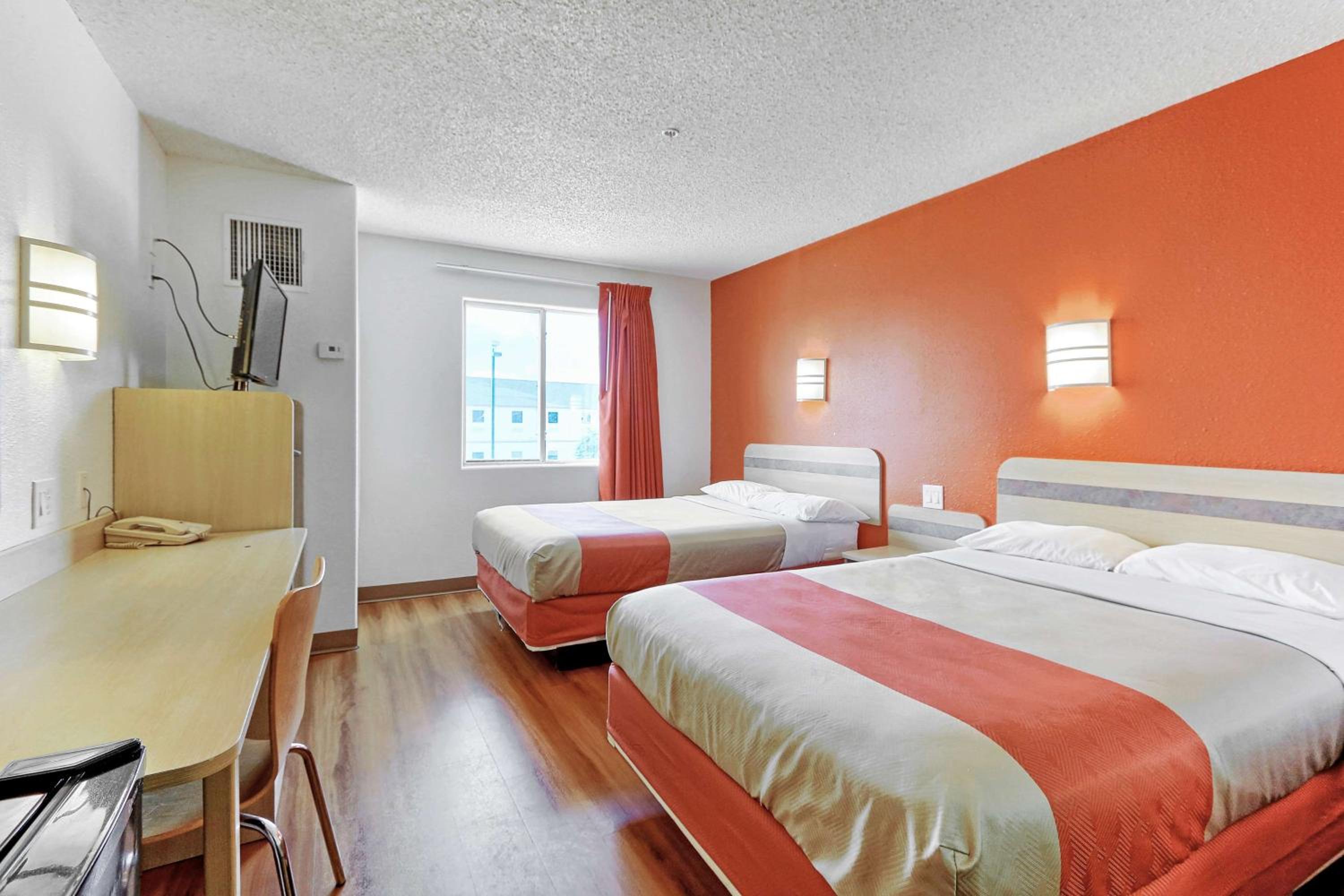 Quadruple Room - Non-Smoking