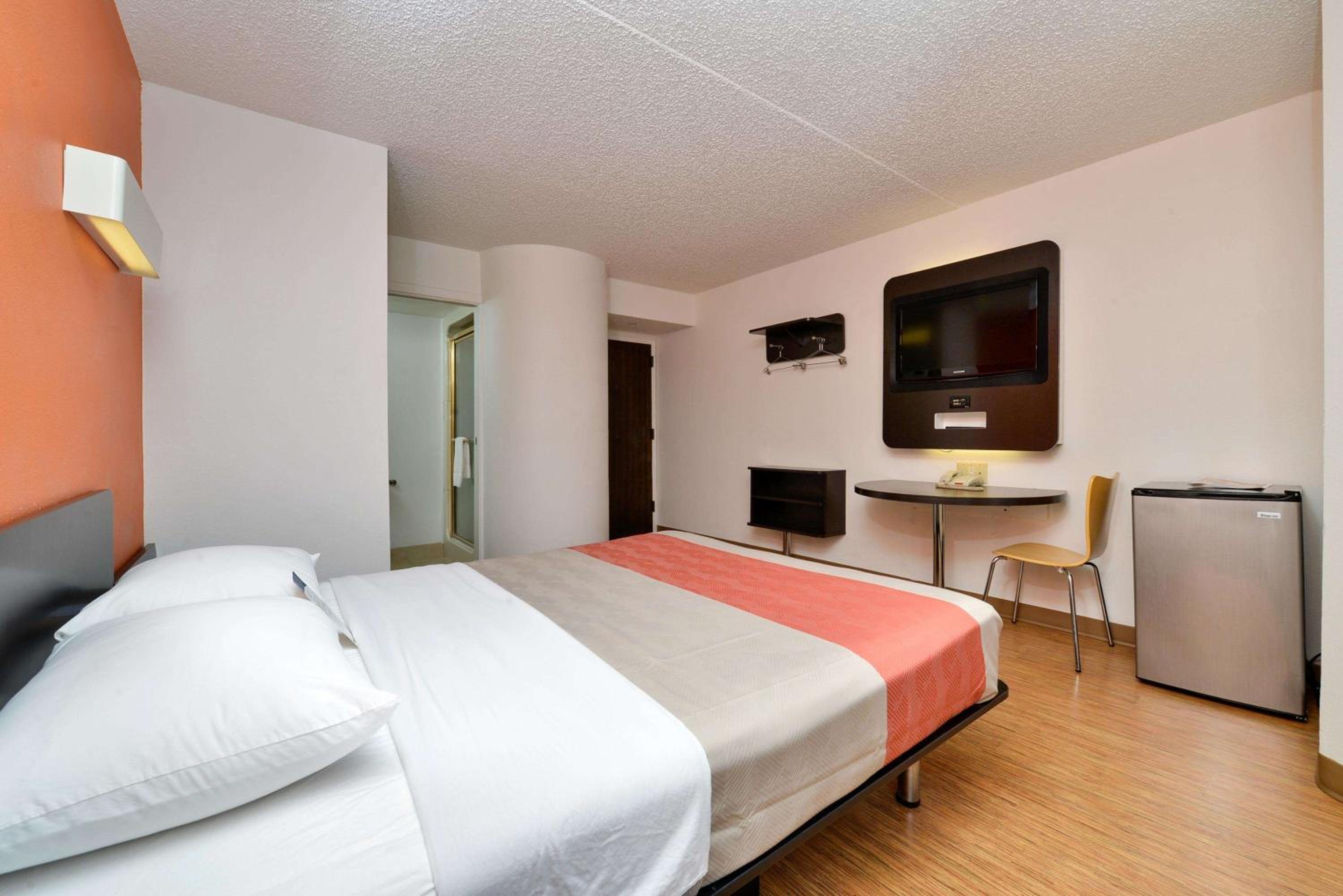 Motel 6-Plano, TX - West - Frisco, Photo 2
