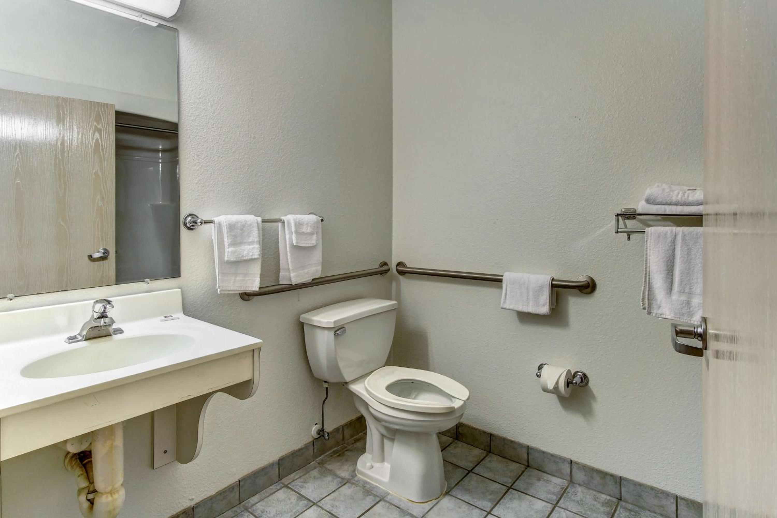 Motel 6-Medina, OH - Cleveland, Photo 2