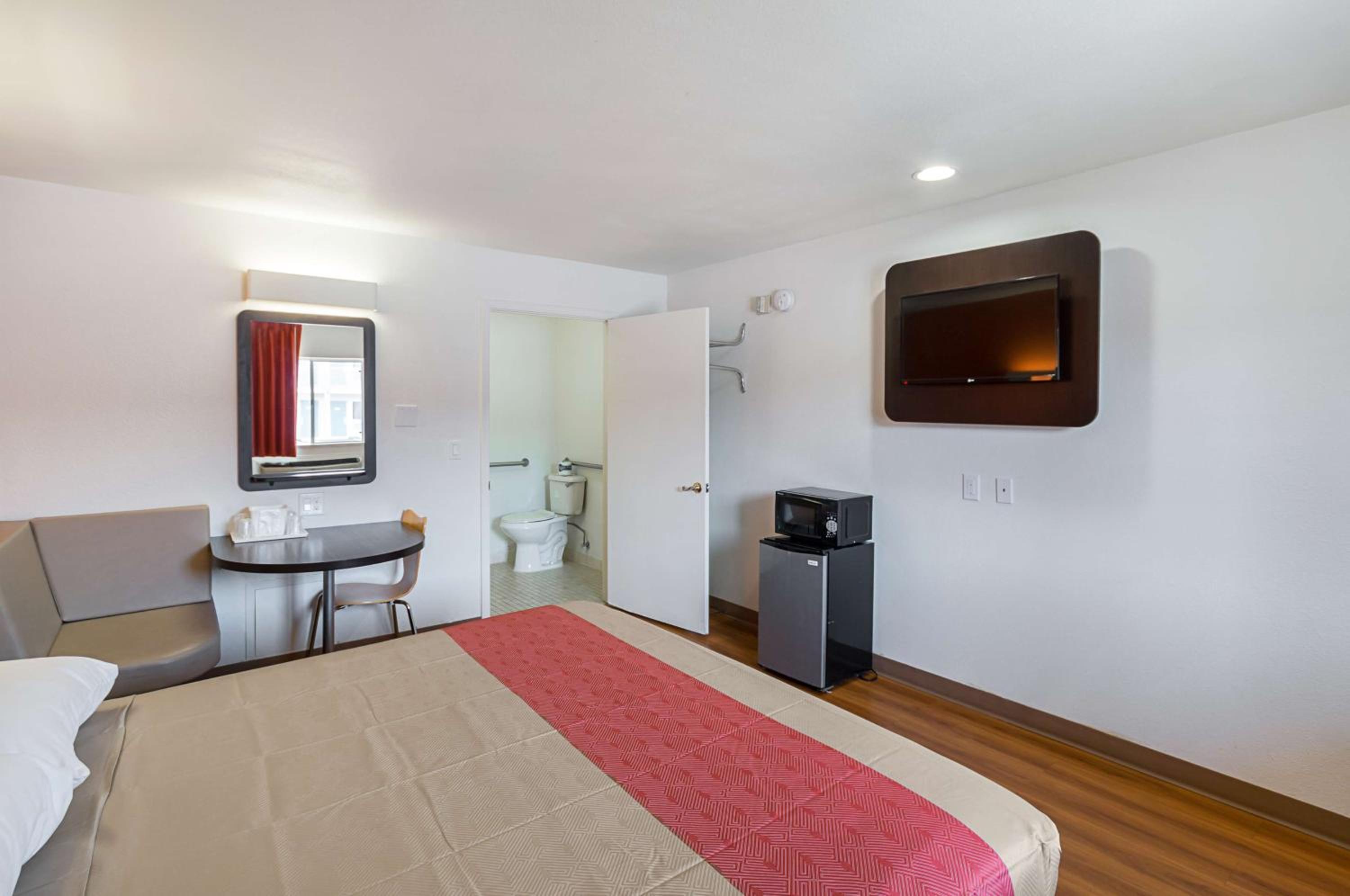 Motel 6-El Paso, TX - Airport - Fort Bliss, Photo 6