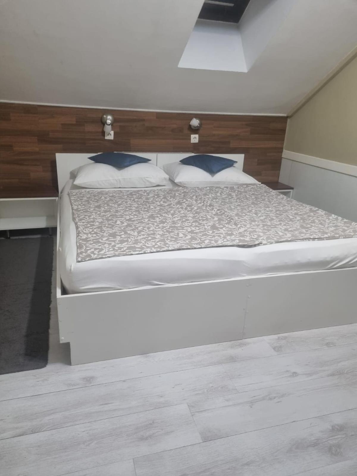 Double Room photo 1