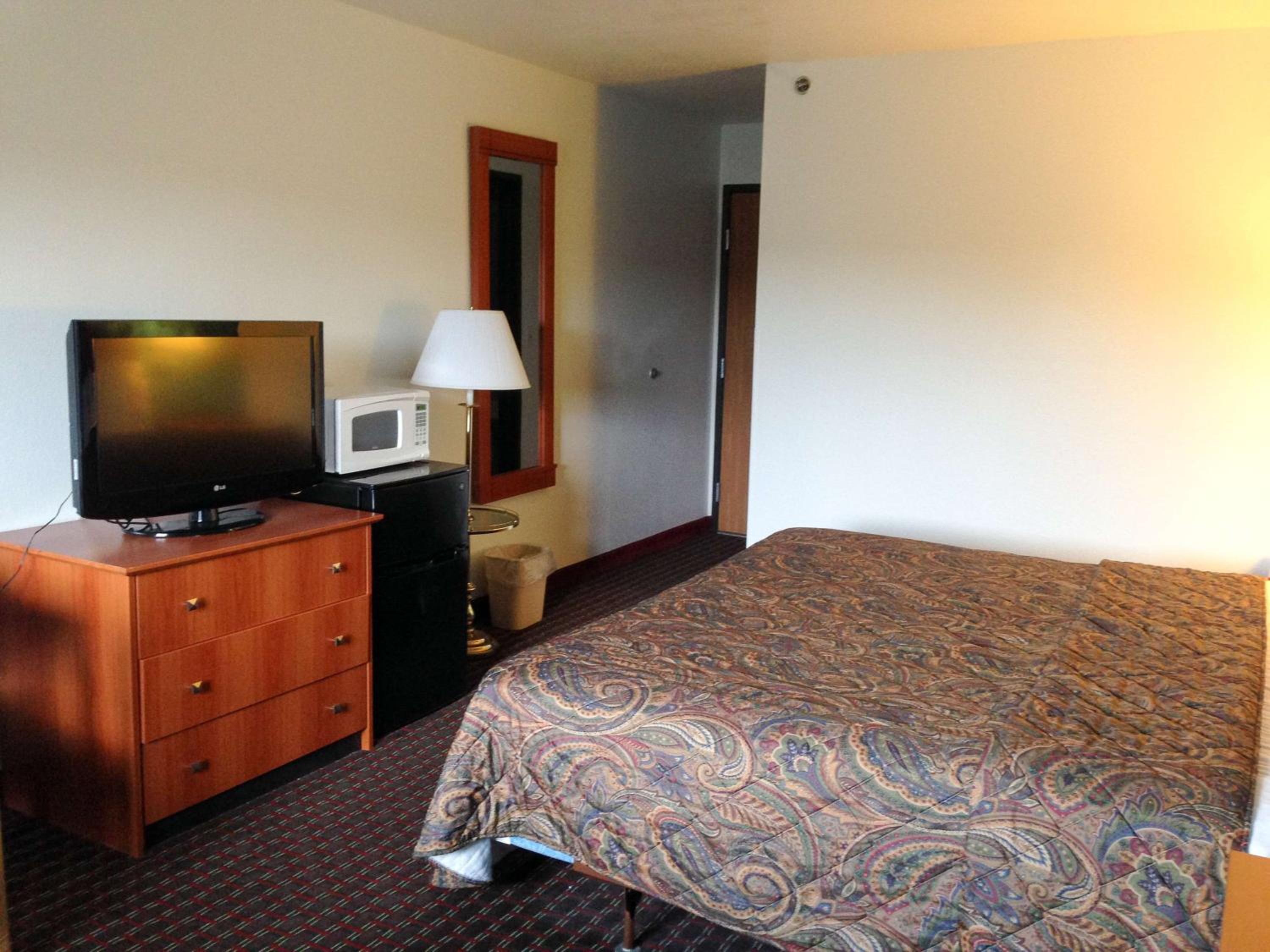 King Room - Non-Smoking - Photo 5