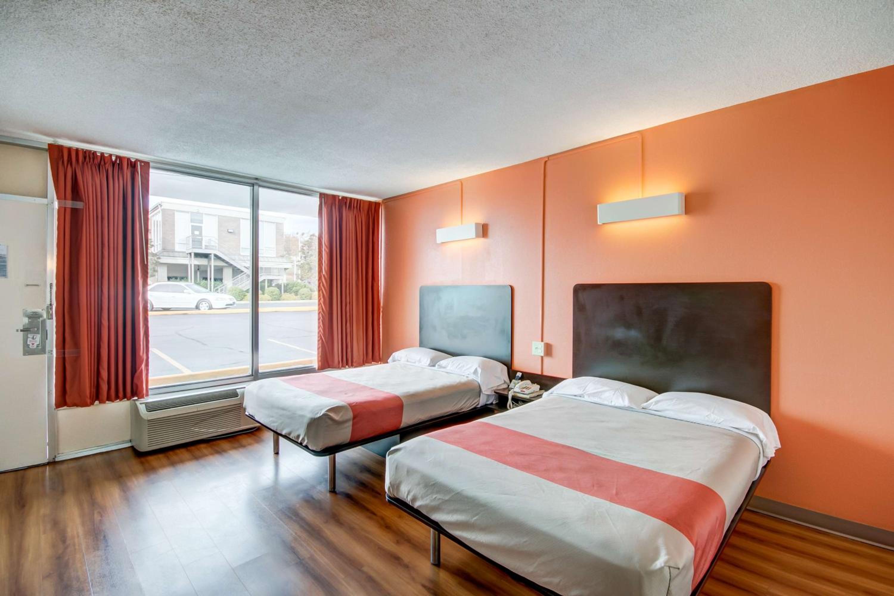 Deluxe Quadruple Room - Non-Smoking - Photo 4